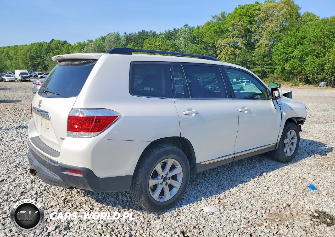2013 Toyota Highlander Se VIN:5TDBK3EH1DS189134 - 3