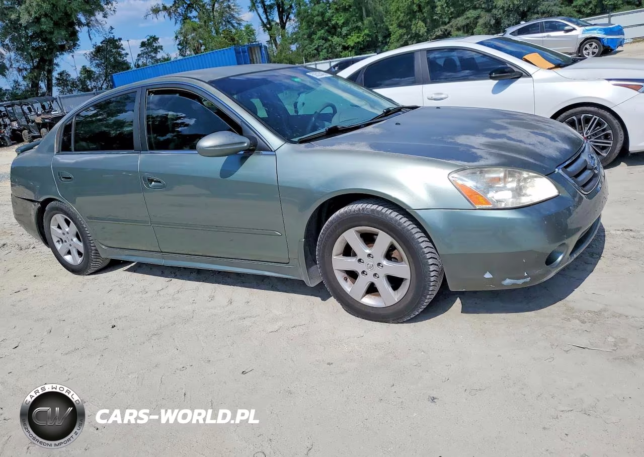 2003 Nissan Altima 2.5 VIN:1N4AL11DX3C241589 - 4