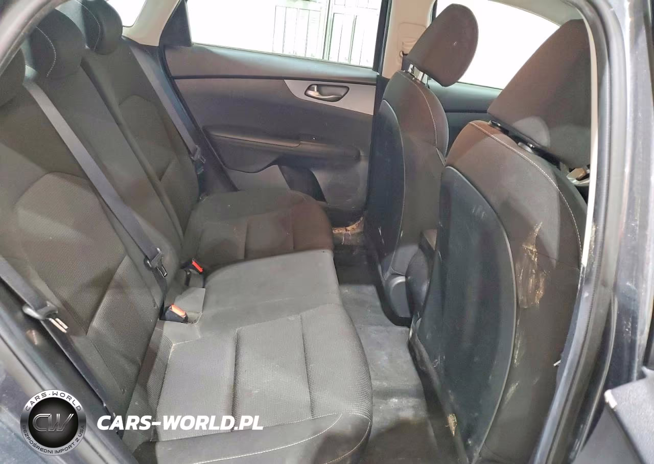 2021 Kia Forte Lxs VIN:3KPF24ADXME325717 - 10