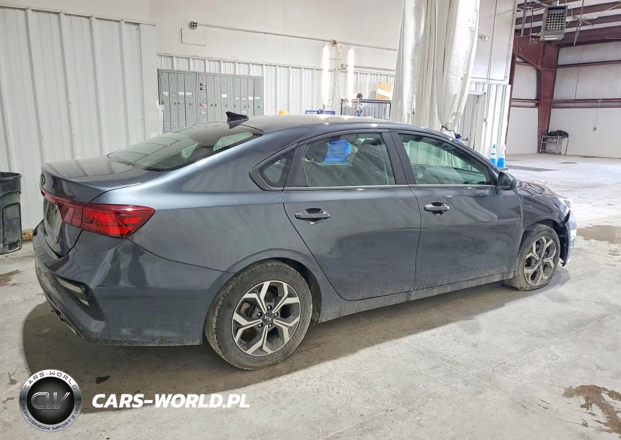 2021 Kia Forte Lxs VIN:3KPF24ADXME325717 - 3