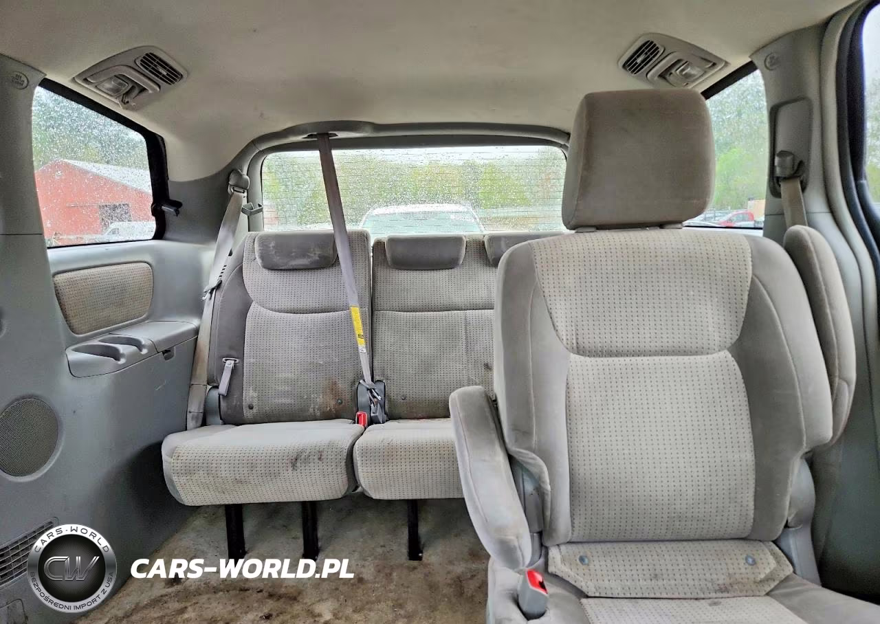 2010 Toyota Sienna Le 7-Passenger VIN:5TDKK4CC3AS310707 - 10