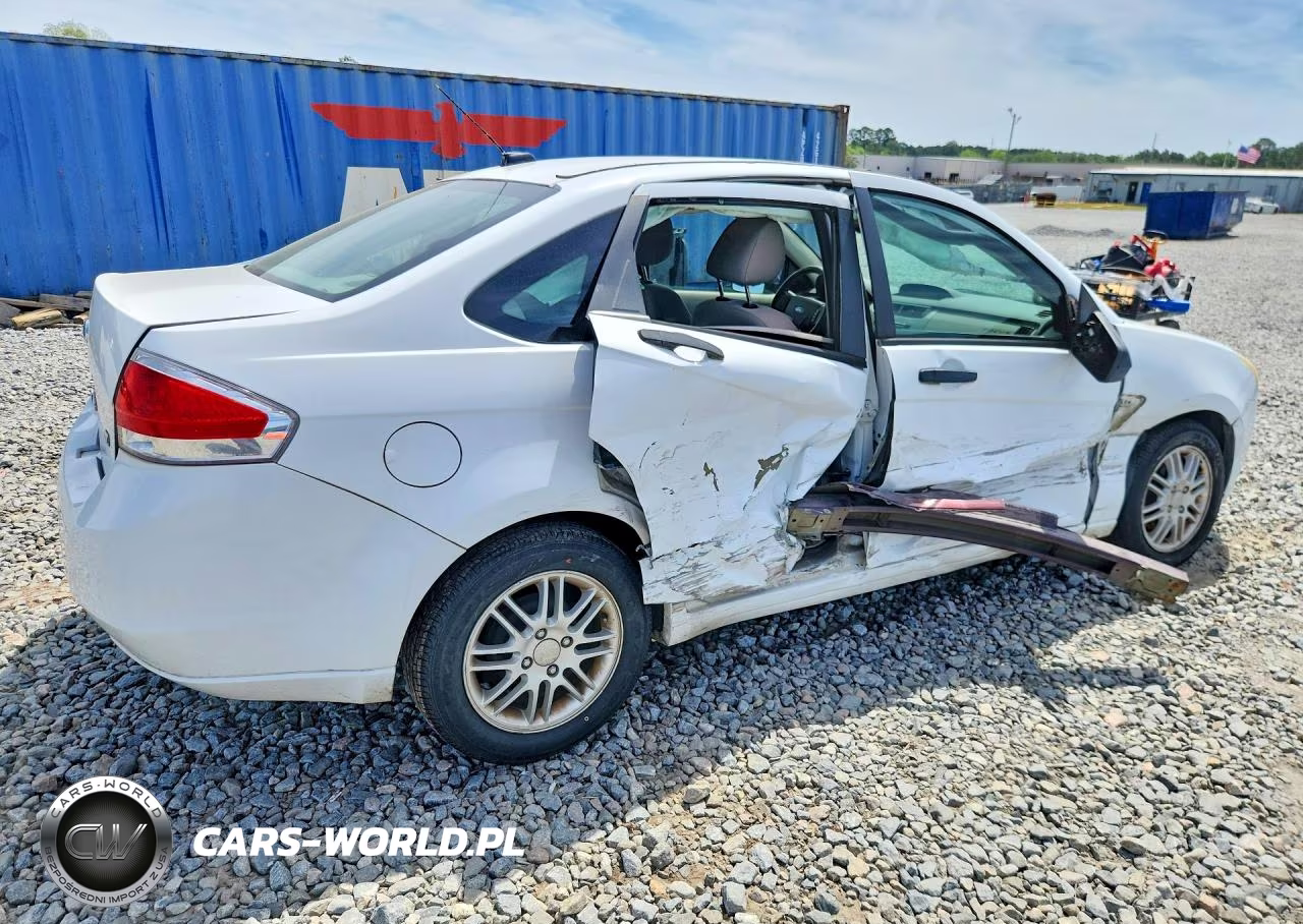 2008 Ford Focus Se VIN:1FAHP35N08W227806 - 3