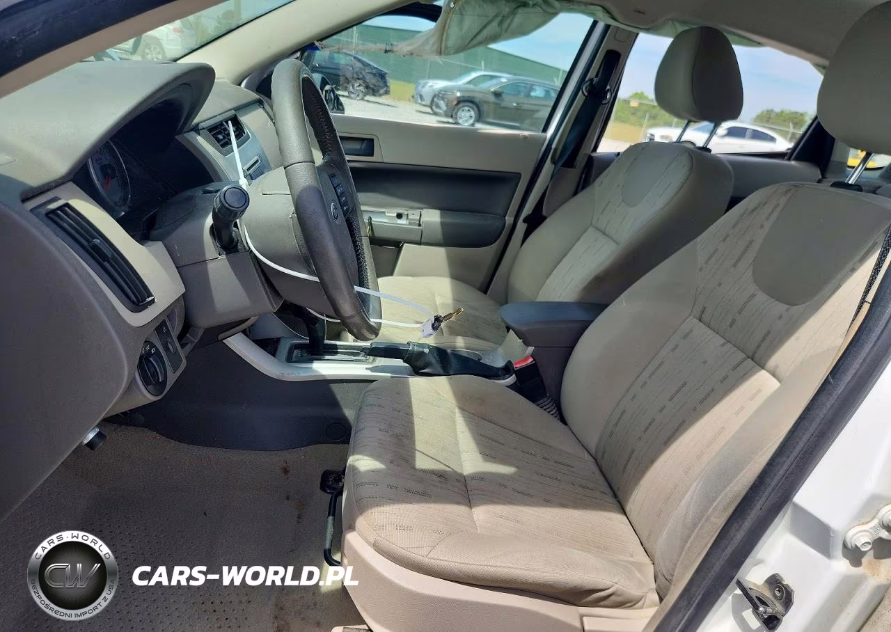 2008 Ford Focus Se VIN:1FAHP35N08W227806 - 7