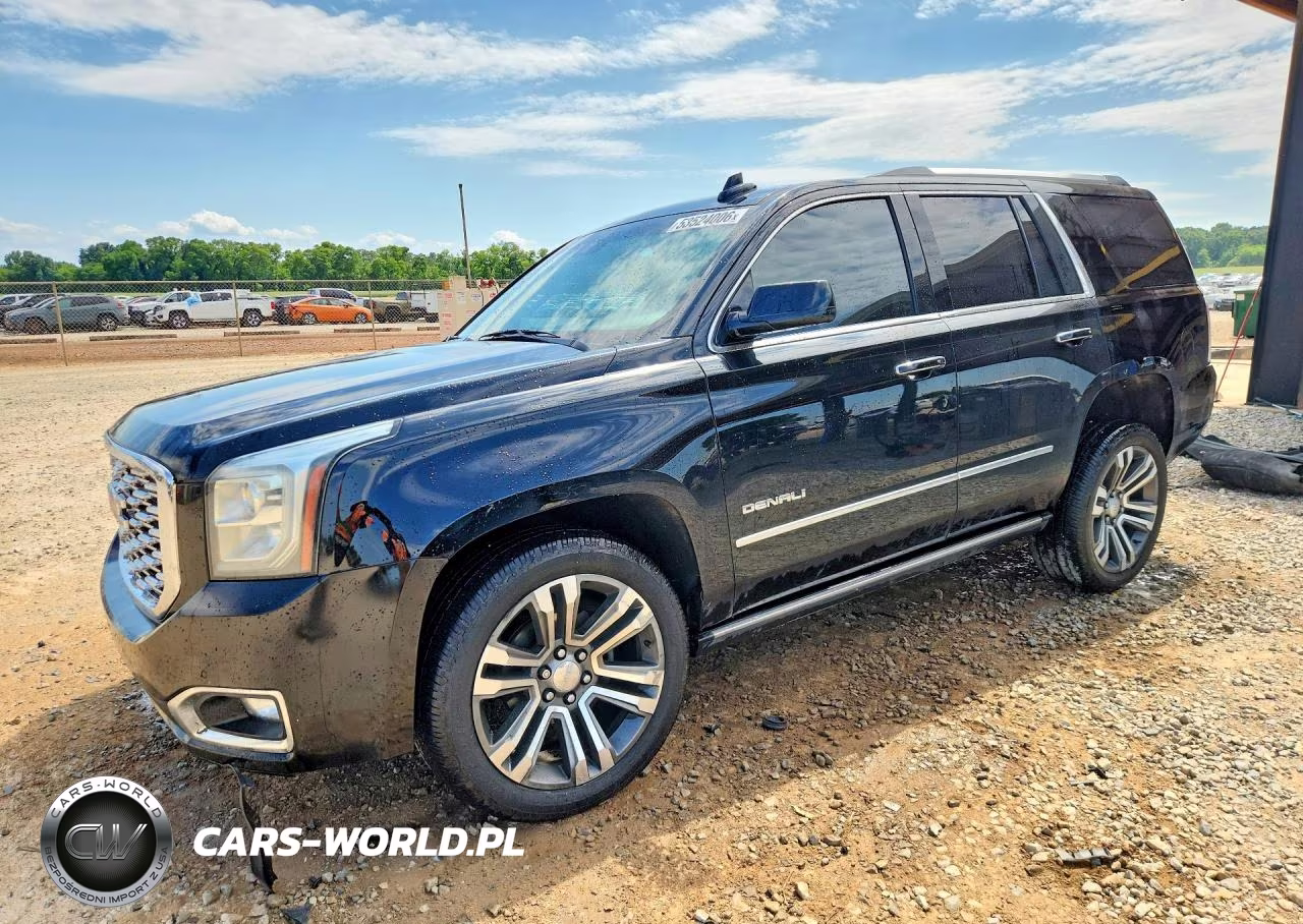 2018 GMC Yukon Denali – zdjęcie 1 z 14