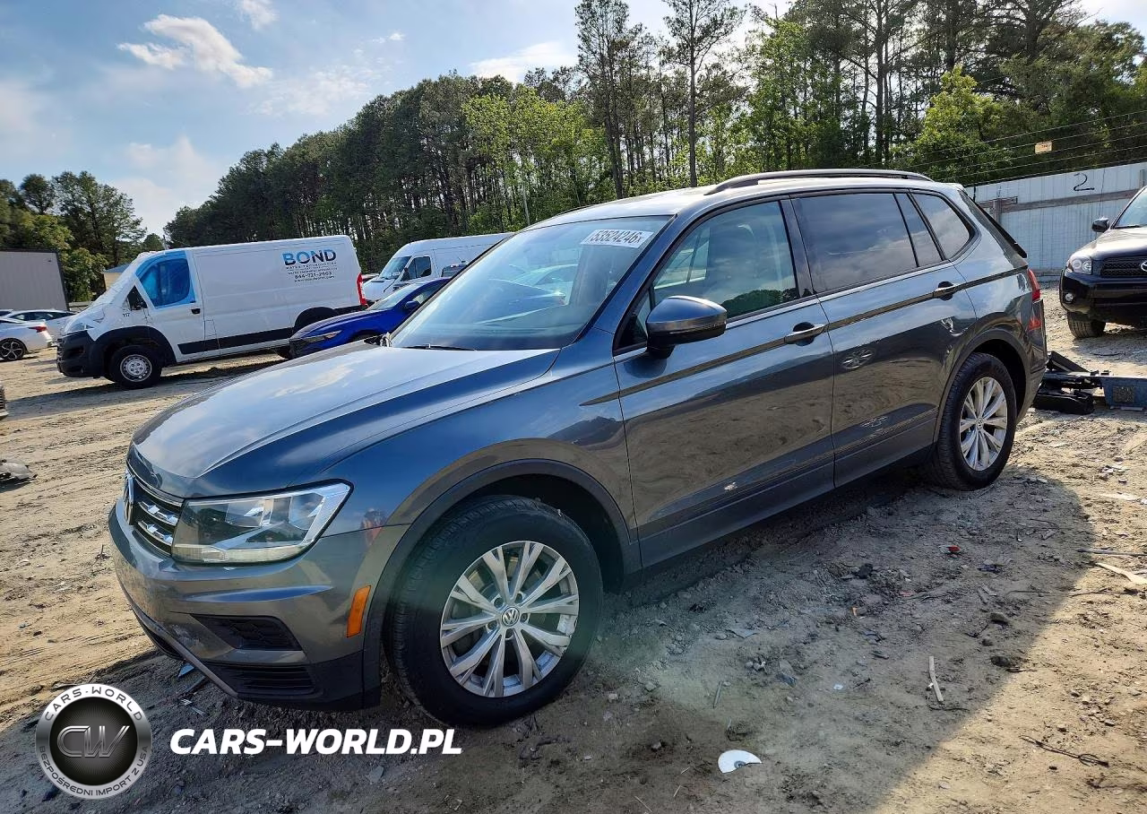 2018 Volkswagen Tiguan S