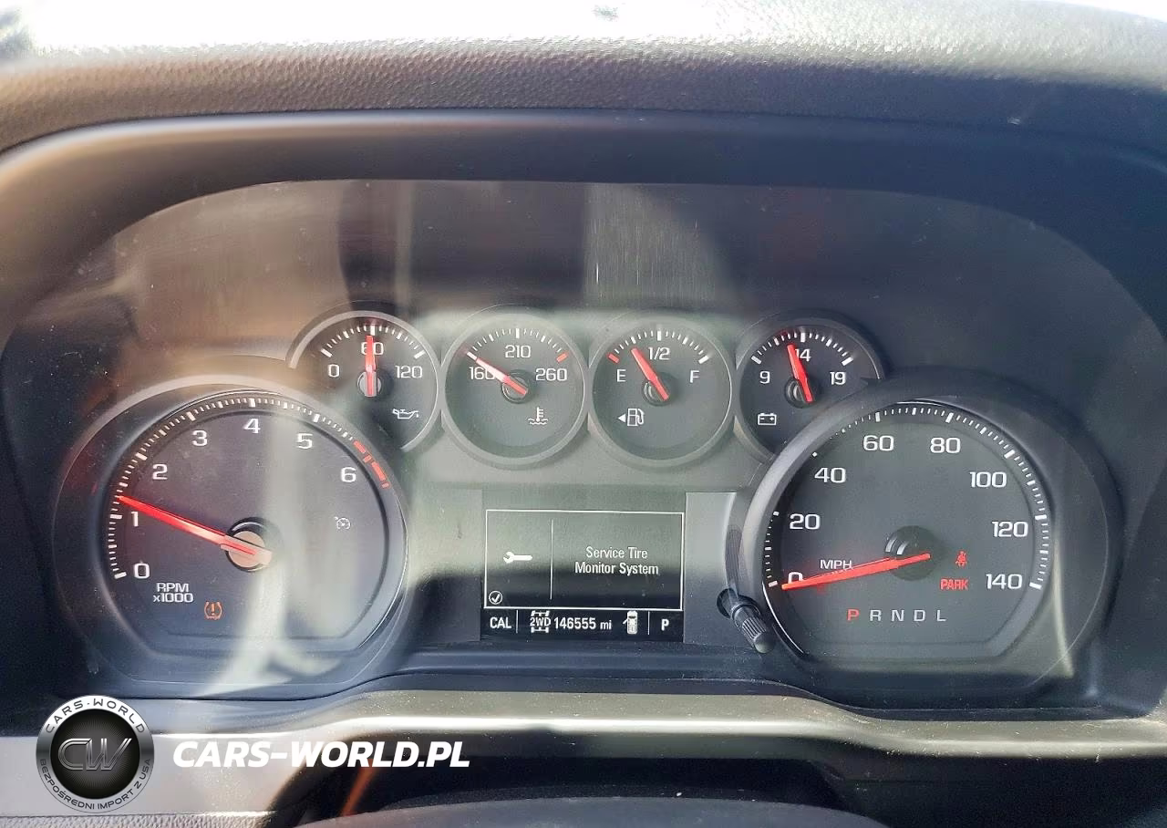 2019 Chevrolet Silverado K1500 Trail Boss Custom VIN:3GCPYCEH4KG268698 - 9