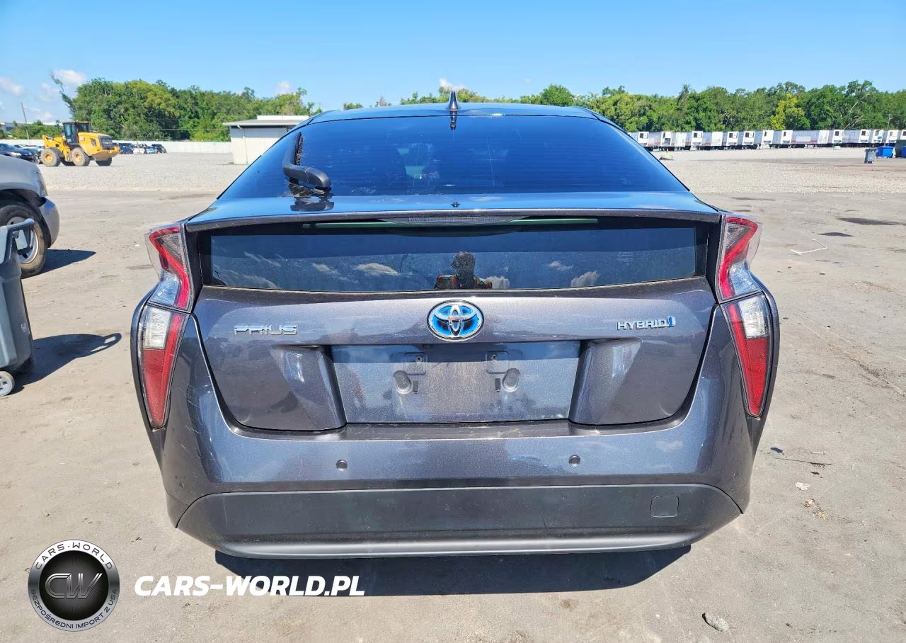 2017 Toyota Prius Four VIN:JTDKARFU2H3054382 - 6
