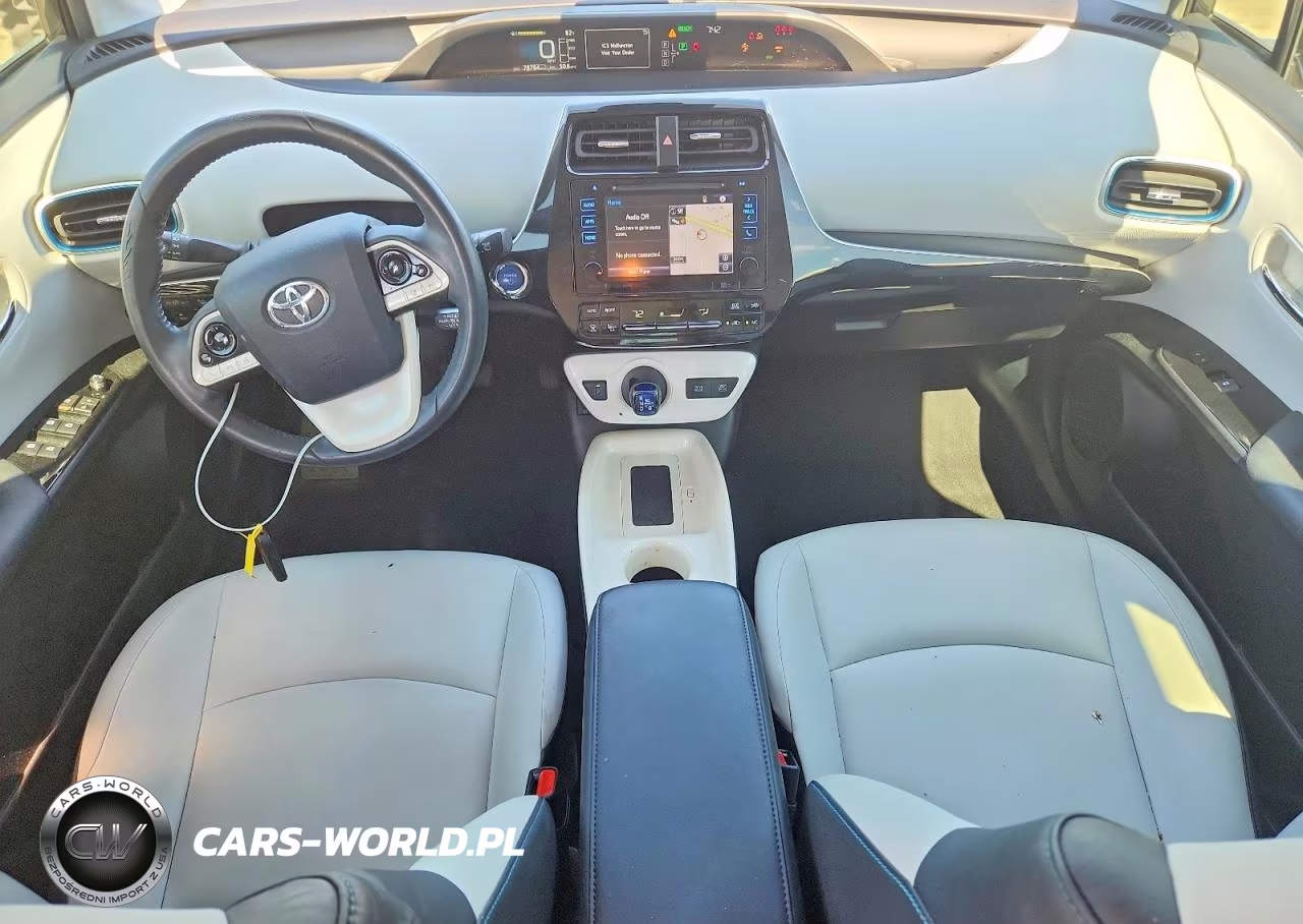 2017 Toyota Prius Four VIN:JTDKARFU2H3054382 - 8