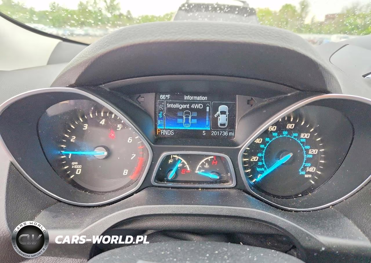 2014 Ford Escape Titanium VIN:1FMCU9J96EUB11411 - 9