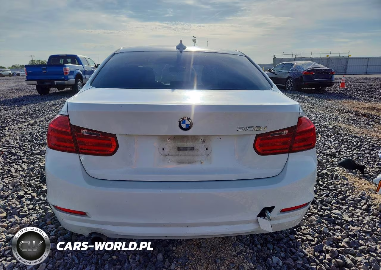 2013 BMW 320 VIN:WBA3B1C5XDK130217 - 6