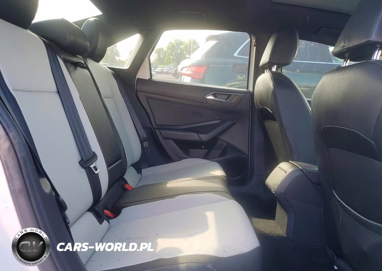 2019 Volkswagen Jetta S VIN:3VWC57BU1KM269418 - 10