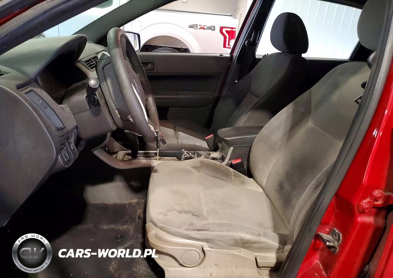 2010 Ford Focus Se VIN:1FAHP3FN9AW237285 - 7