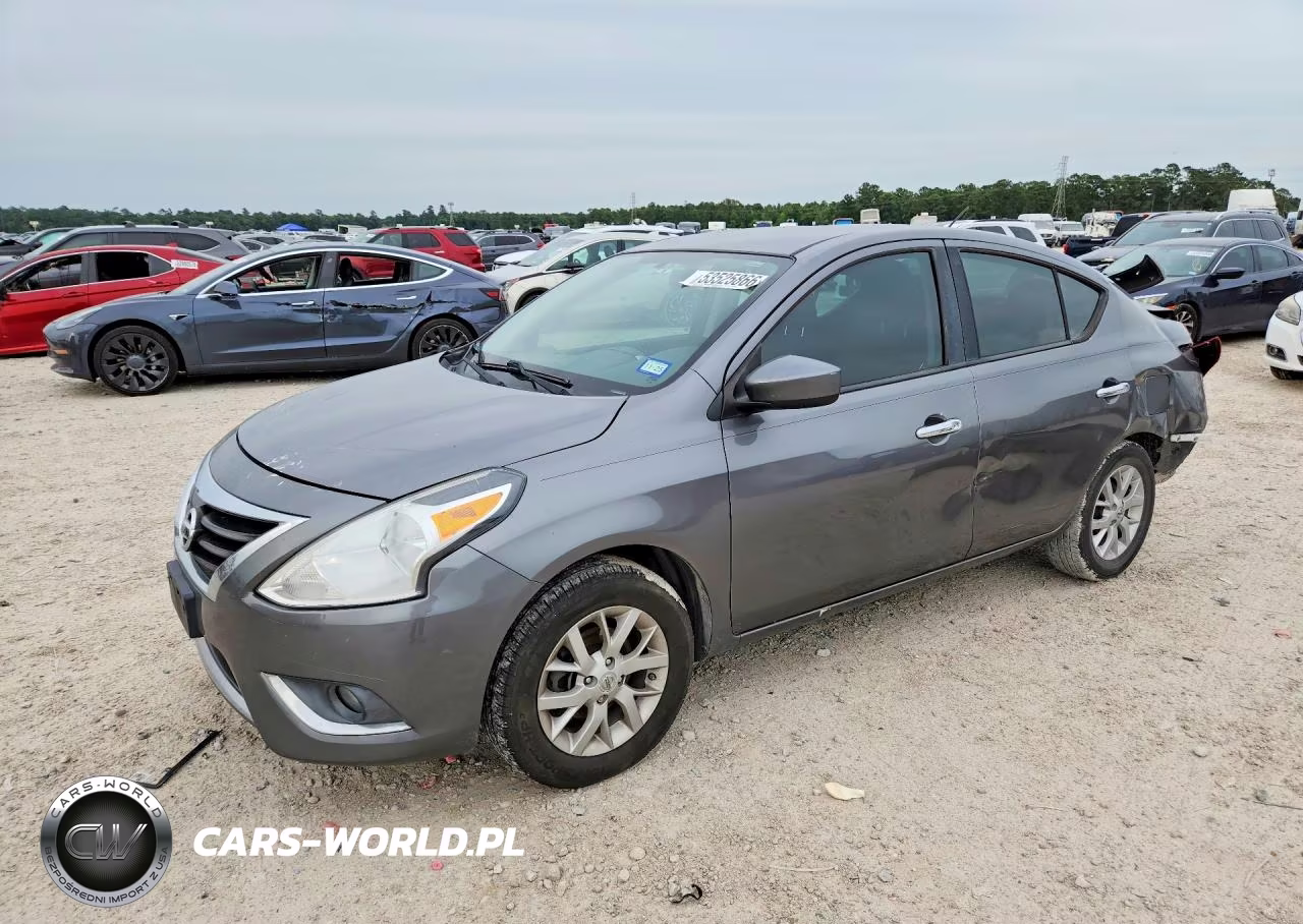 2016 Nissan Versa 1.6 Sv – zdjęcie 1 z 13