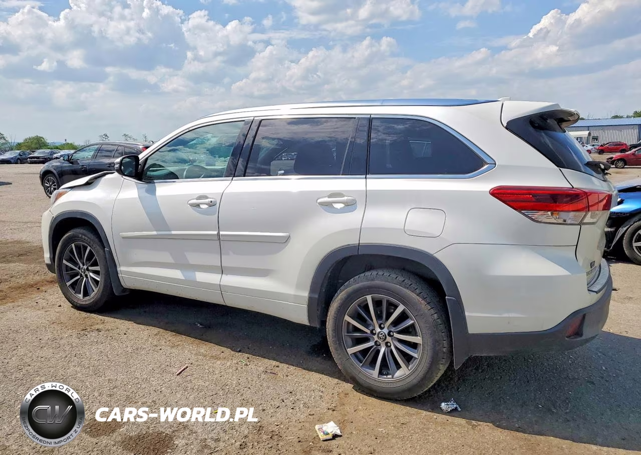 2017 Toyota Highlander Xle VIN:5TDJZRFH2HS514842 - 2