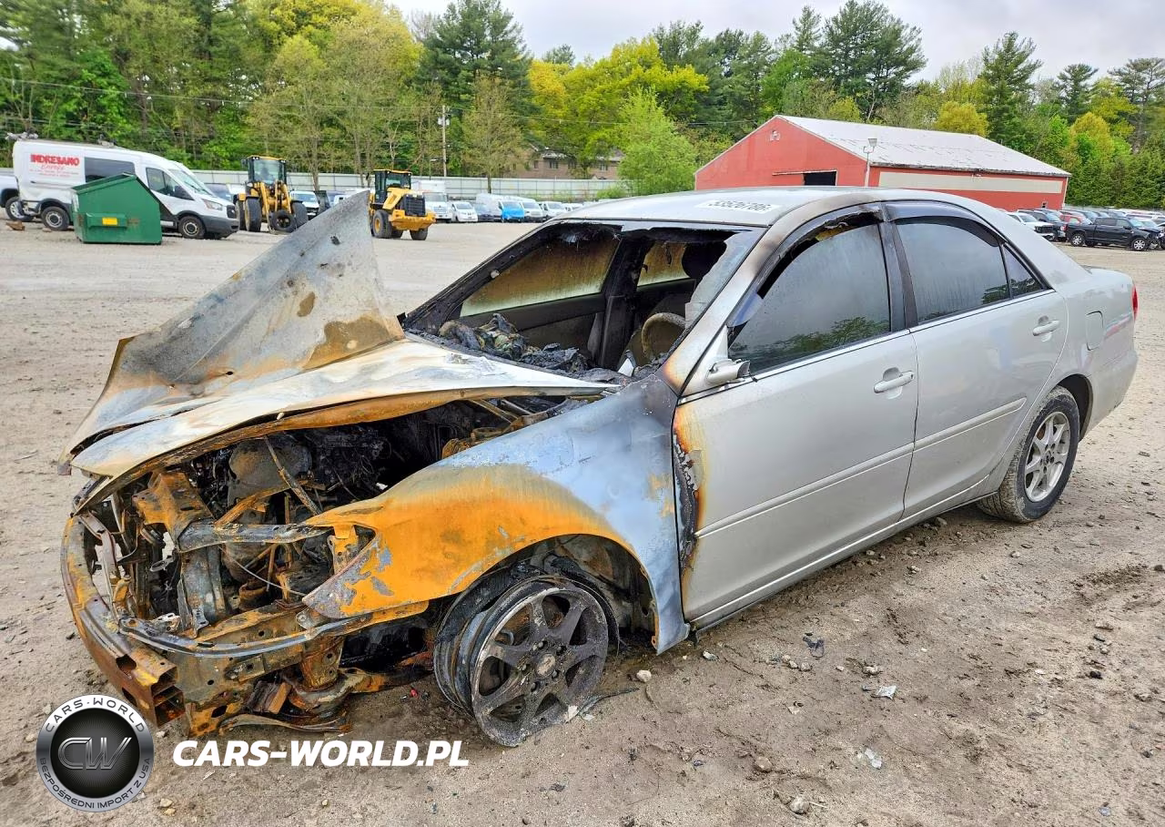 2002 Toyota Camry Le – zdjęcie 1 z 12