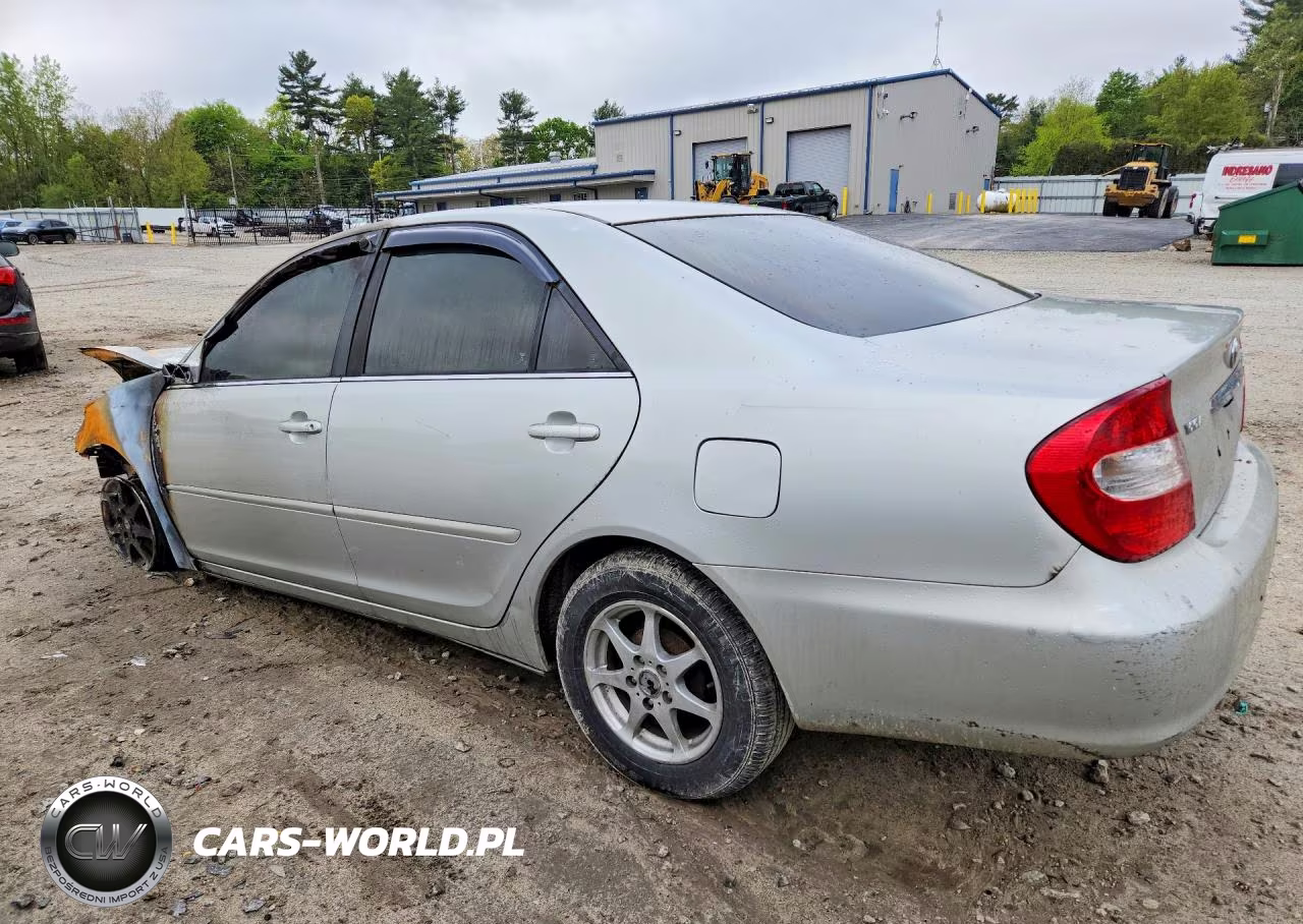2002 Toyota Camry Le VIN:4T1BE32K62U099859 - 2