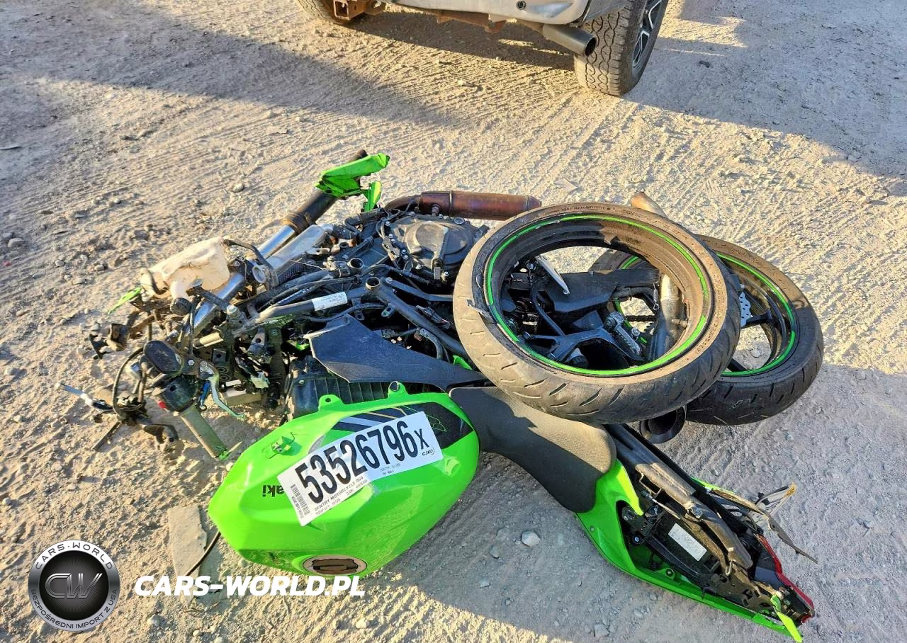 2020 Kawasaki Ex400 VIN:JKAEXKH13LDA65414 - 3