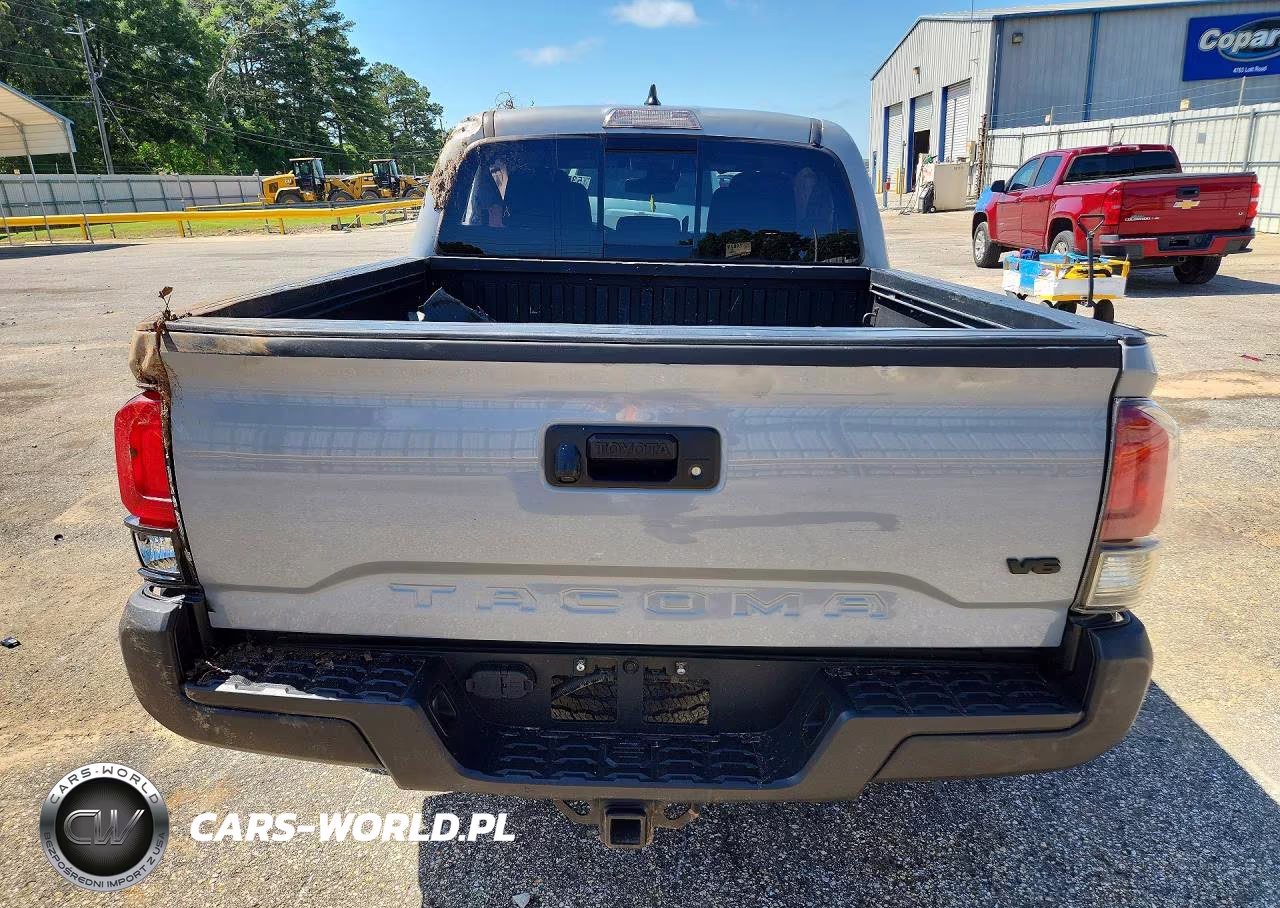 2018 Toyota Tacoma Trd Off-Road VIN:3TMCZ5AN3JM152606 - 6
