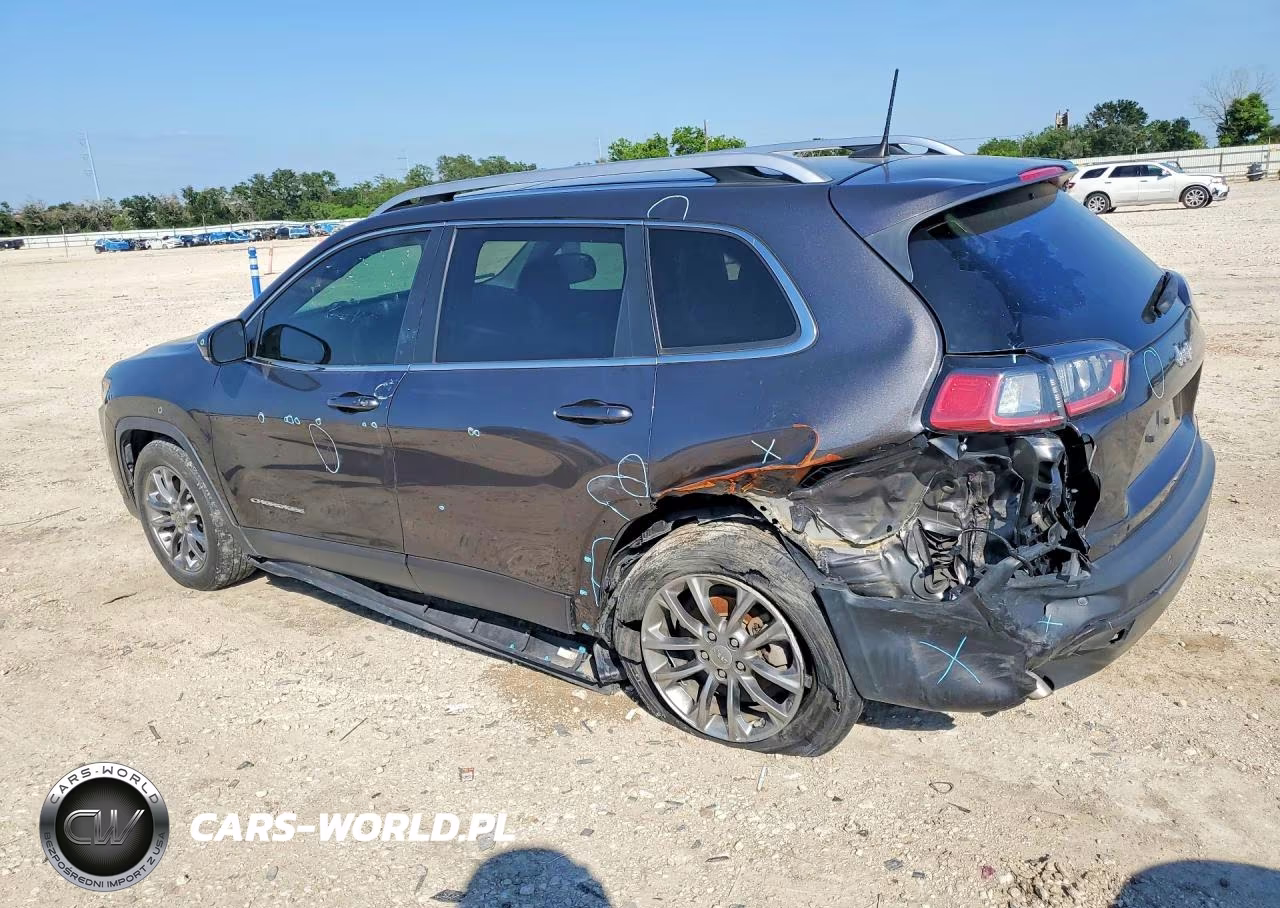2019 Jeep Cherokee Latitude Plus VIN:1C4PJLLB0KD486427 - 2