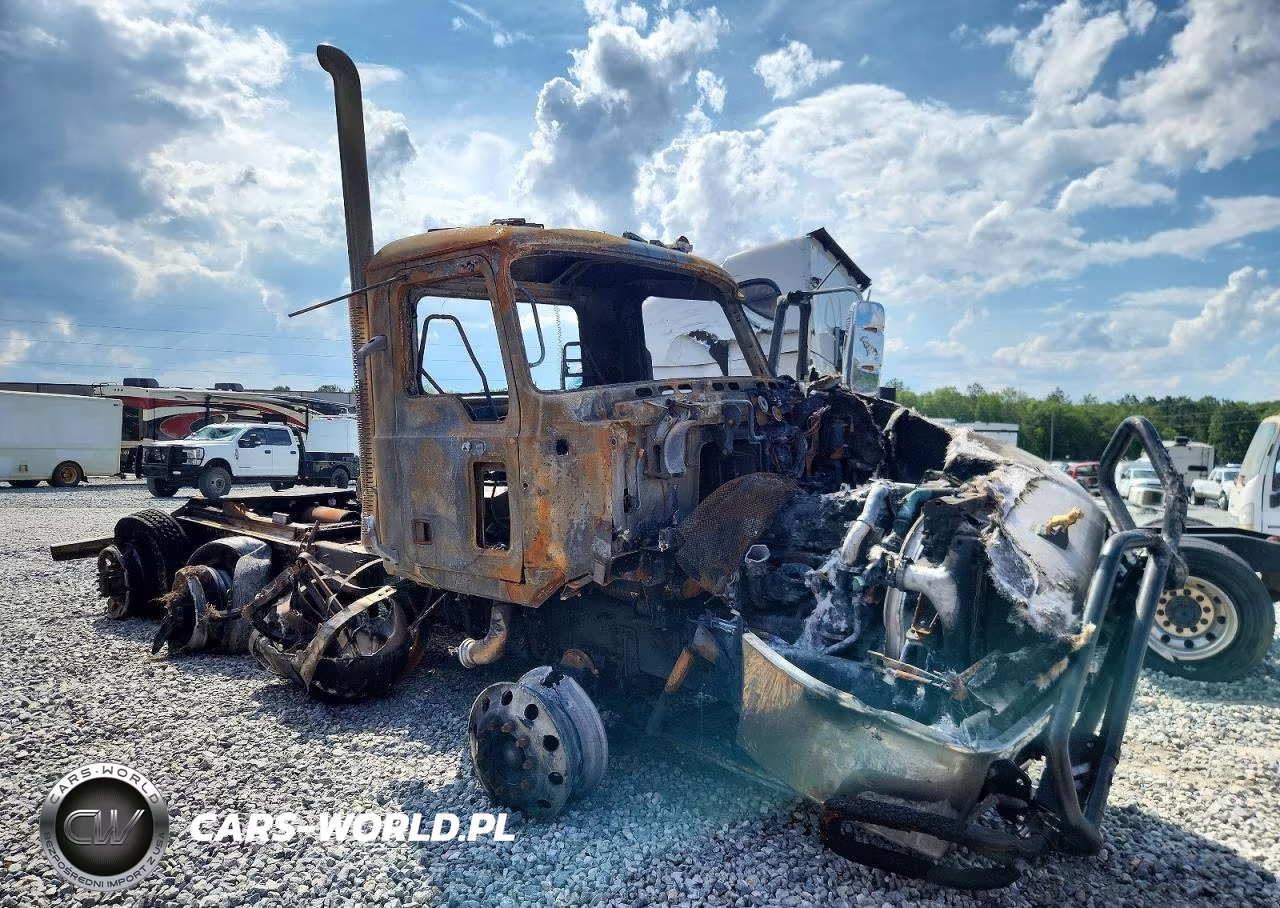 2025 Mack Anthem Semi Truck – zdjęcie 1 z 10