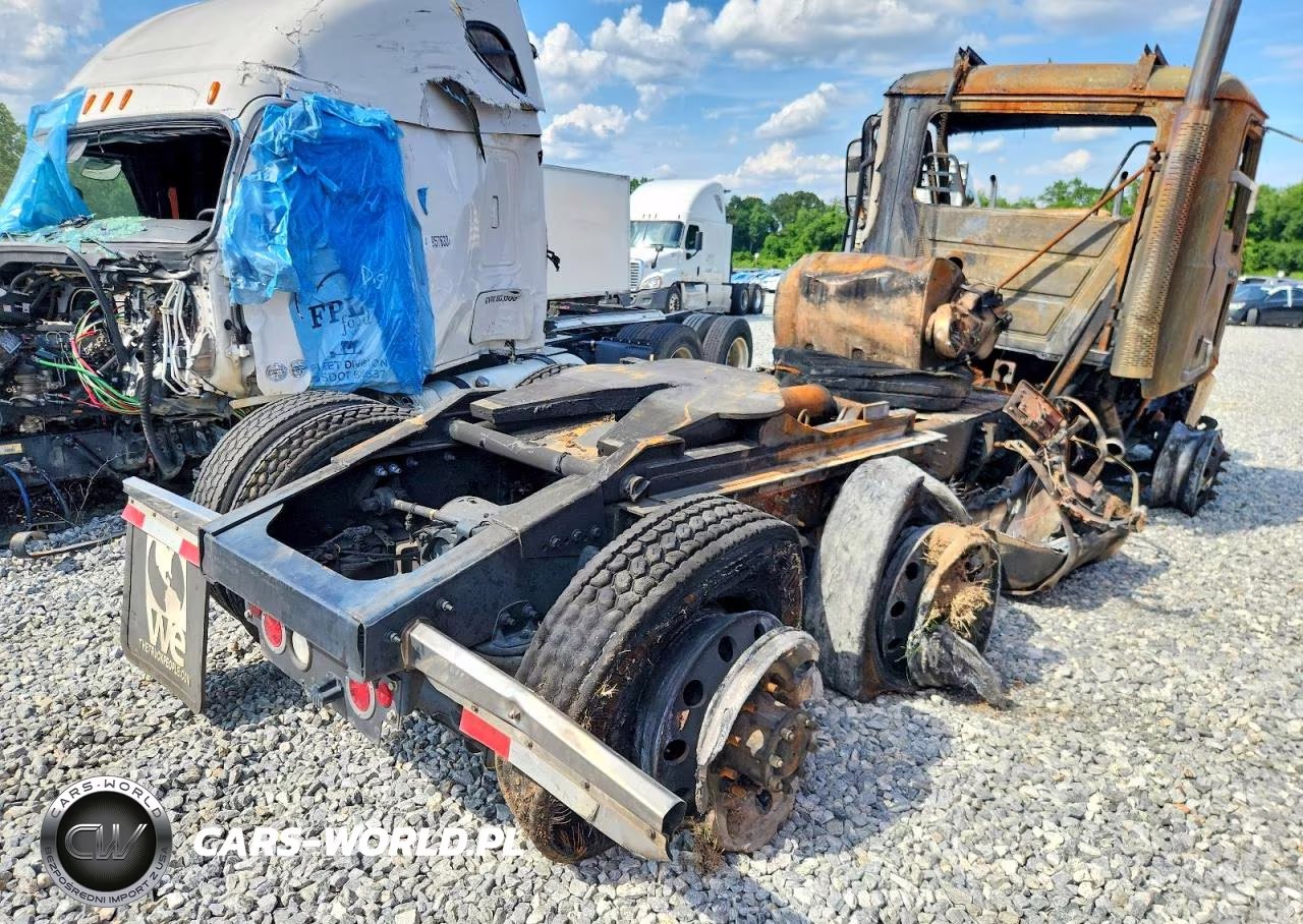 2025 Mack Anthem Semi Truck VIN:1M1AN3GY2SM052714 - 6