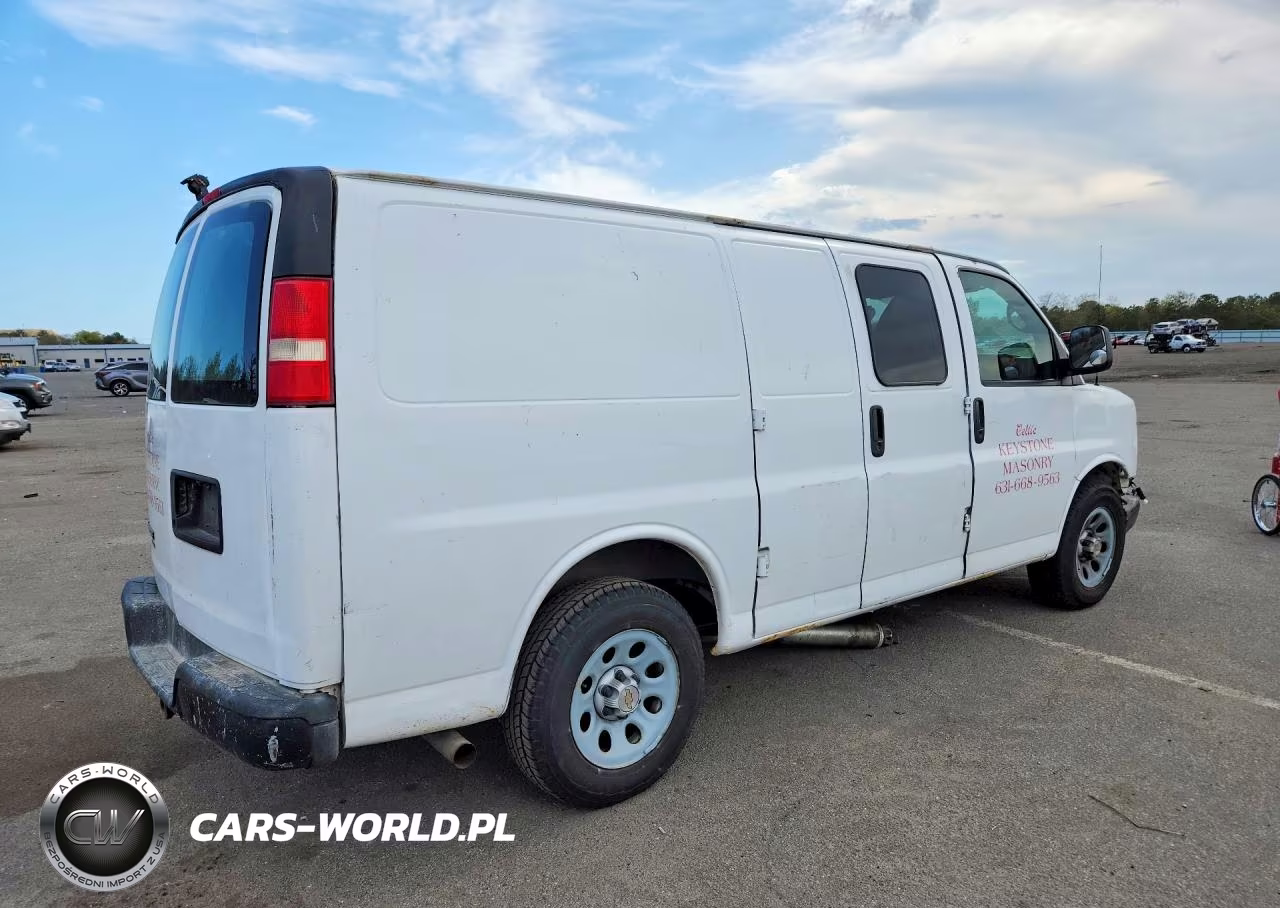 2012 Chevrolet Express G1500 VIN:1GCSGAFXXC1125892 - 3