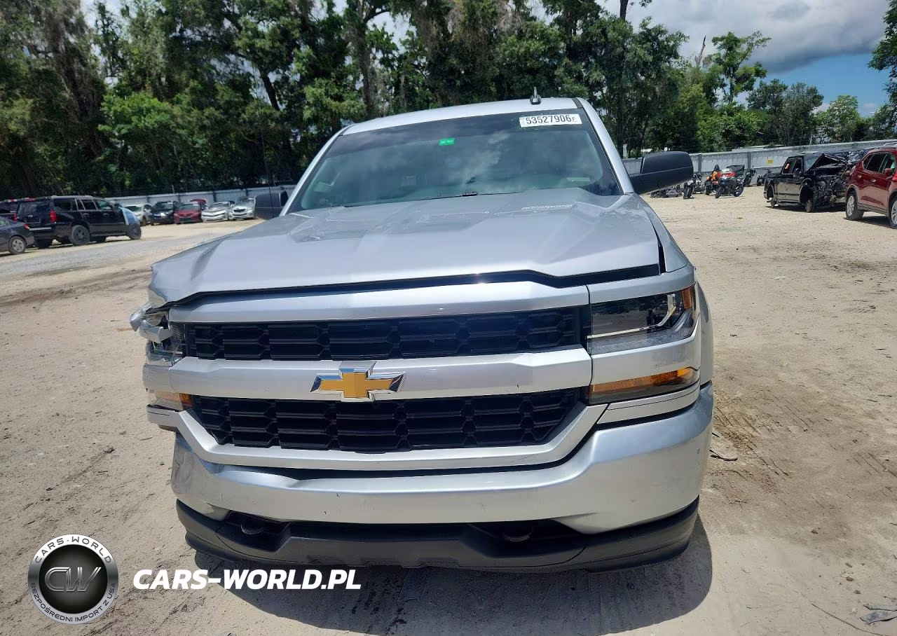 2017 Chevrolet Silverado C1500 Custom VIN:1GCRCPEH8HZ337156 - 5