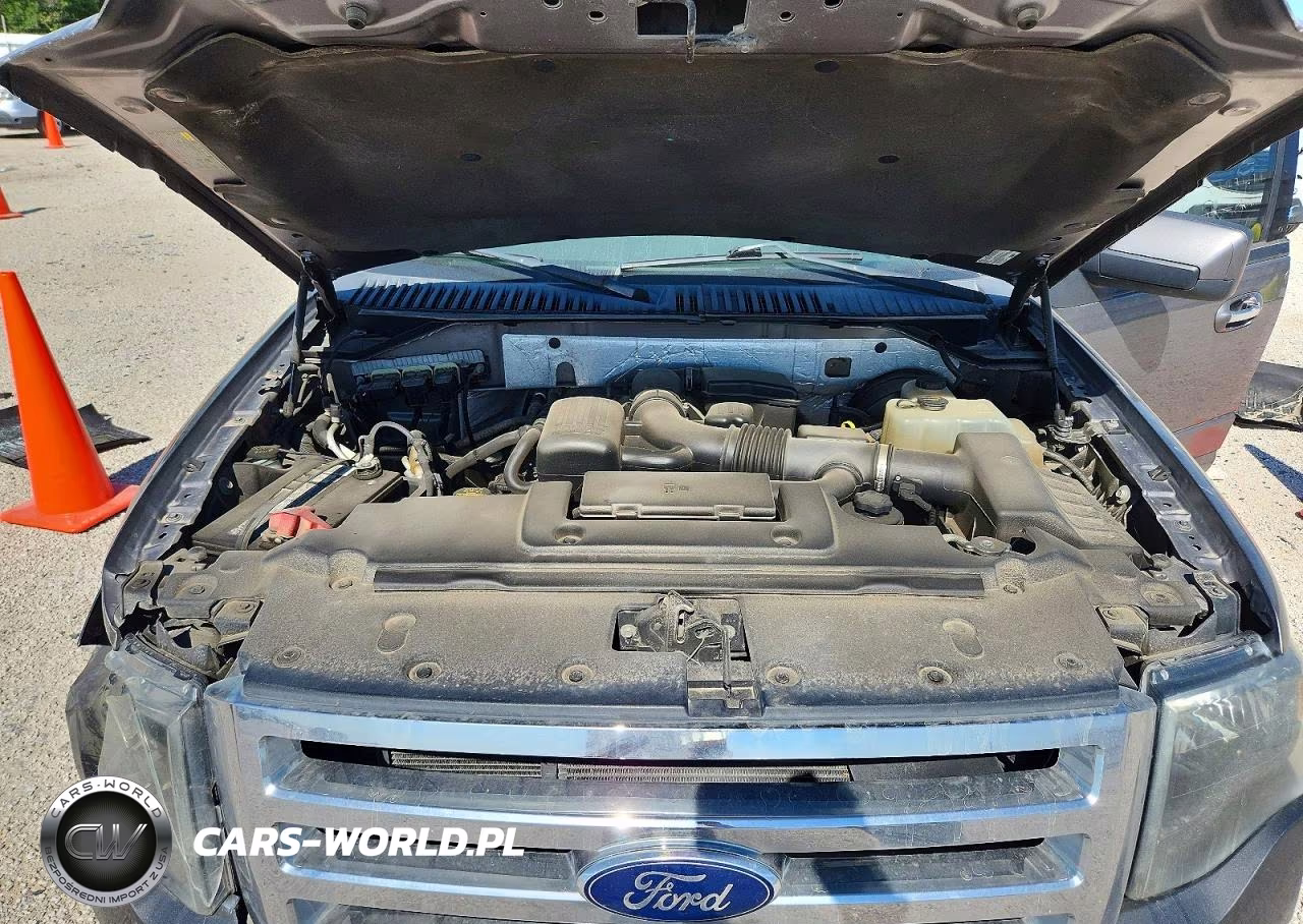 2013 Ford Expedition Limited VIN:1FMJU1K52DEF13827 - 12