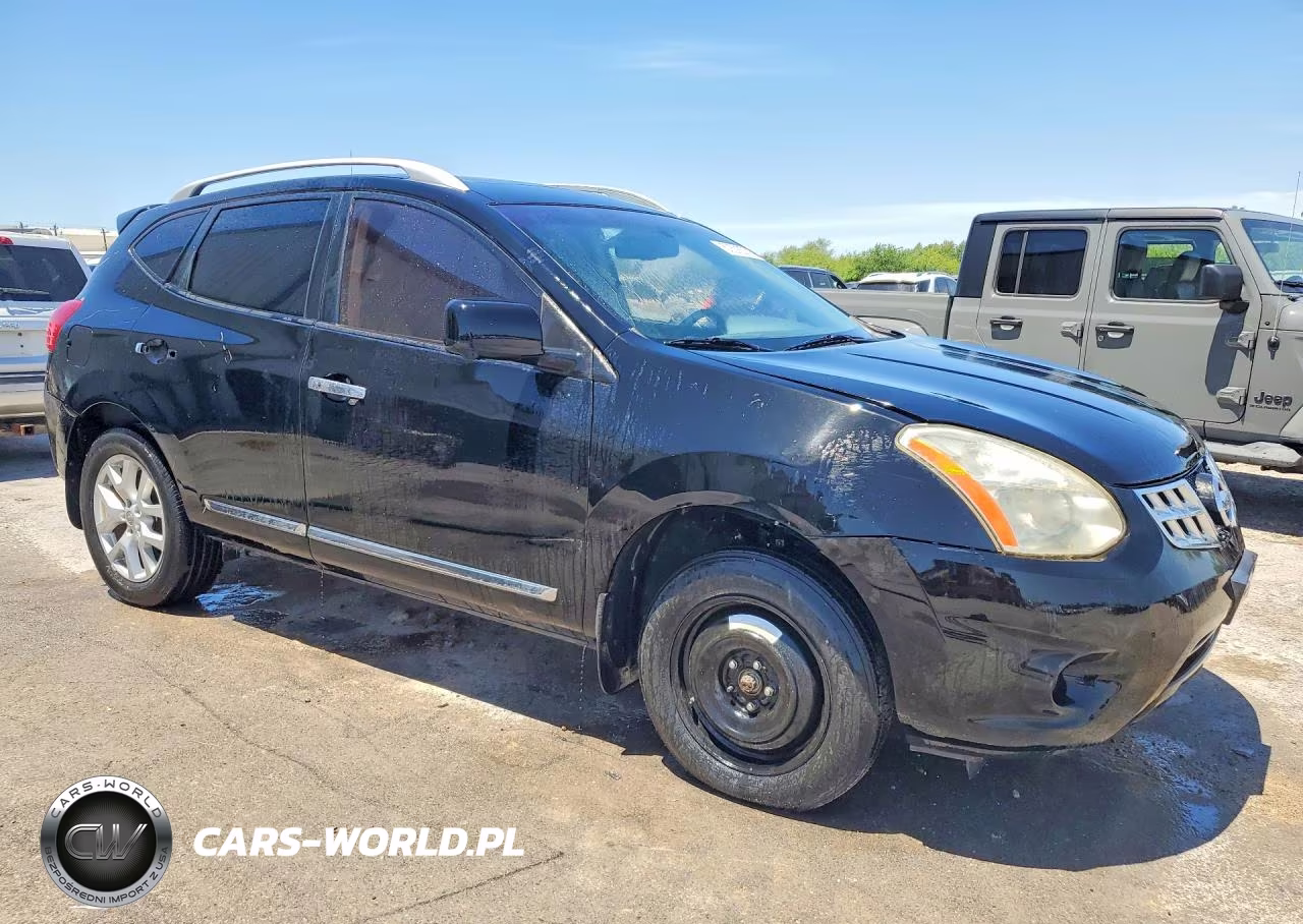 2013 Nissan Rogue S VIN:JN8AS5MT2DW006762 - 4