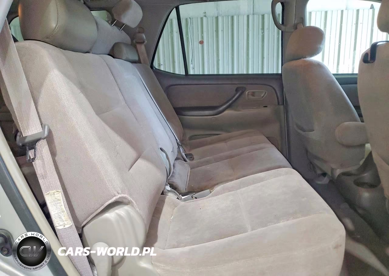 2004 Toyota Sequoia Sr5 VIN:5TDBT44A74S217266 - 11