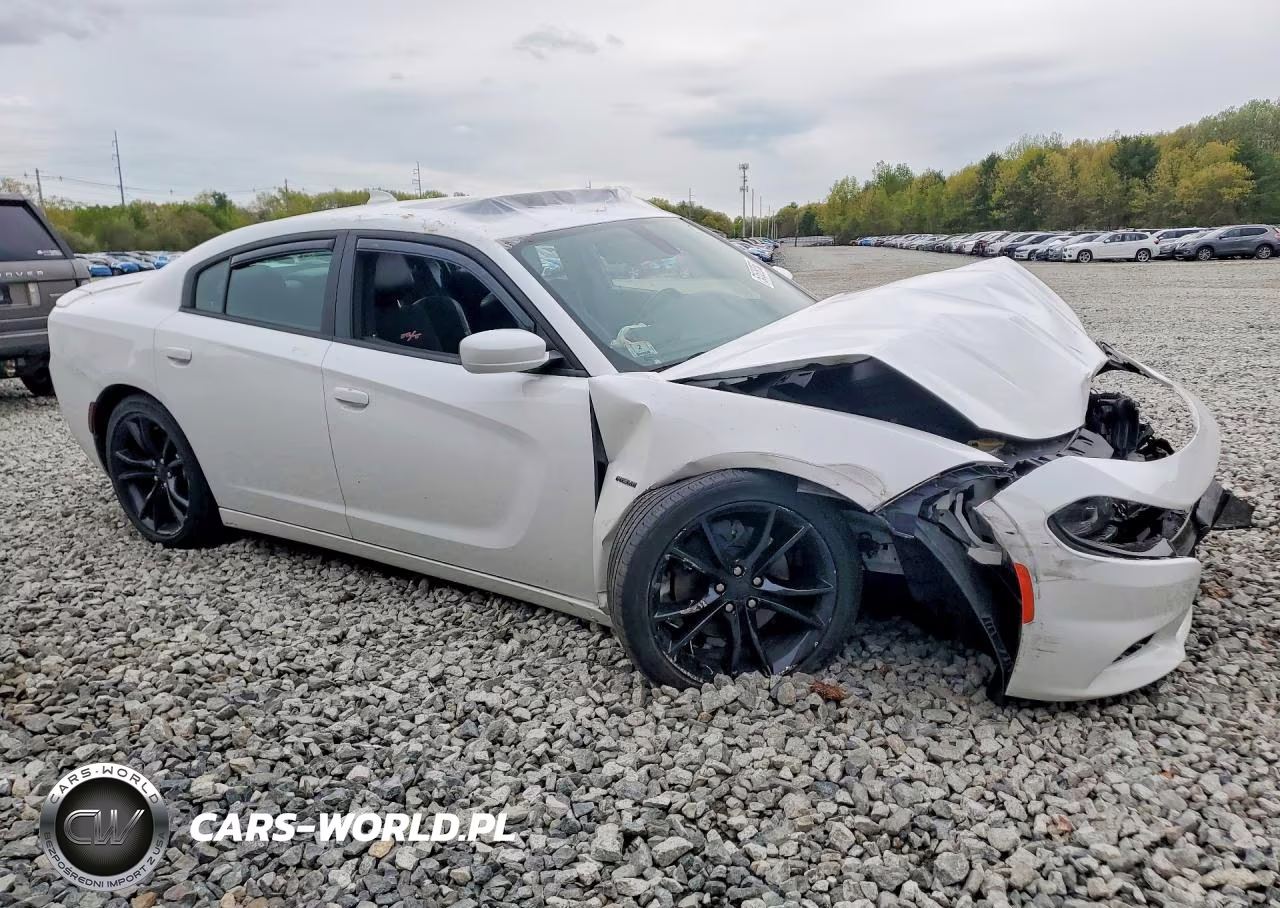 2016 Dodge Charger R VIN:2C3CDXCT3GH110681 - 4