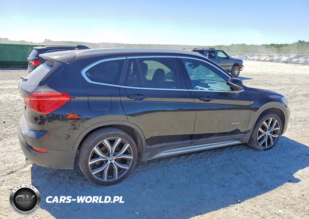 2017 BMW X1 xDrive28I VIN:WBXHT3Z31H4A57214 - 3