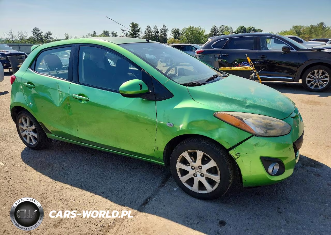 2011 Mazda Mazda2 VIN:JM1DE1HZ3B0103606 - 4