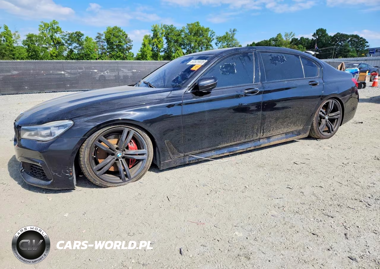 2016 BMW 750 Xi