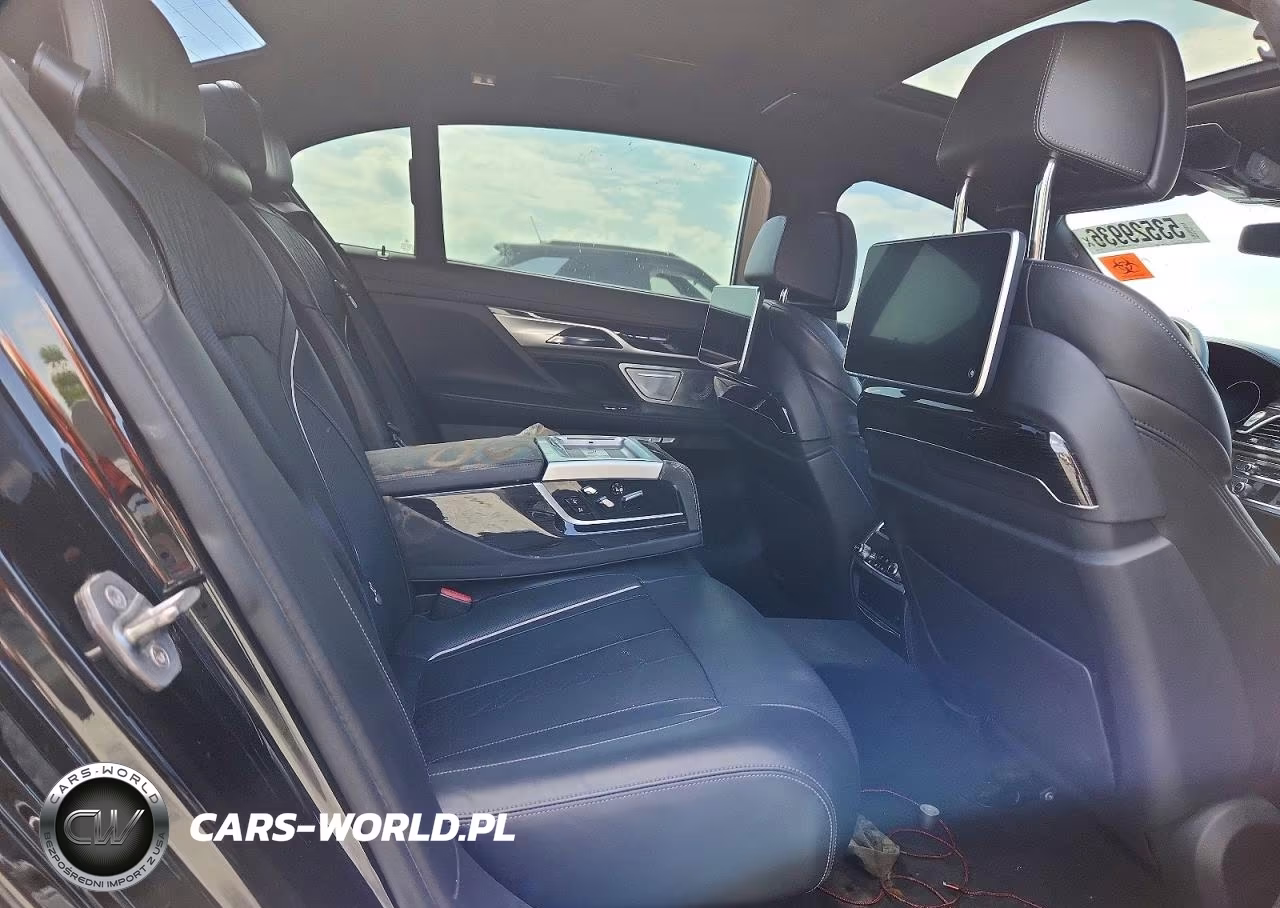 2016 BMW 750 Xi VIN:WBA7F2C51GG415973 - 10