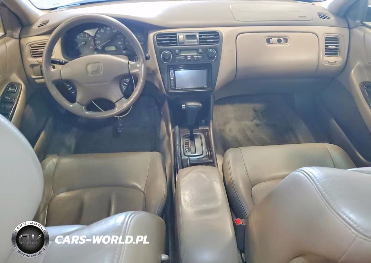 2002 Honda Accord Ex VIN:1HGCG165X2A048427 - 8