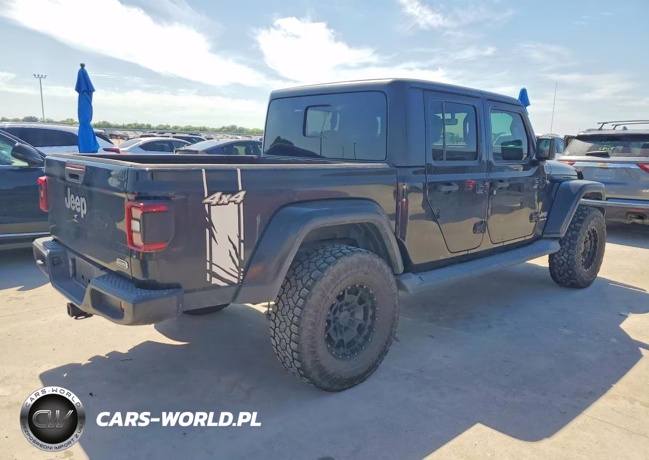 2020 Jeep Gladiator Overland VIN:1C6HJTFG1LL175213 - 3
