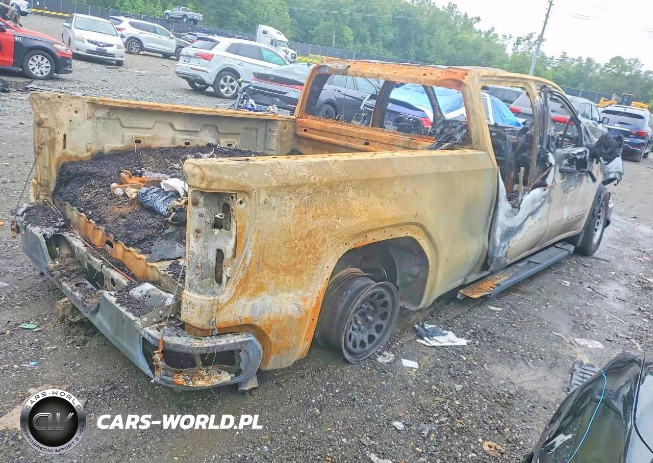 2024 GMC Sierra K1500 VIN:3GTPUAEK1RG389601 - 3