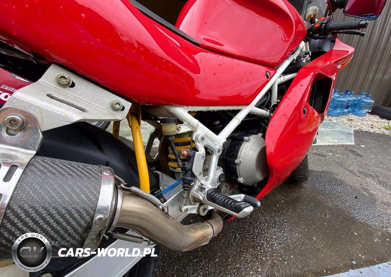 1992 Ducati 851 Sport VIN:ZDM1HB6R3NB004199 - 6