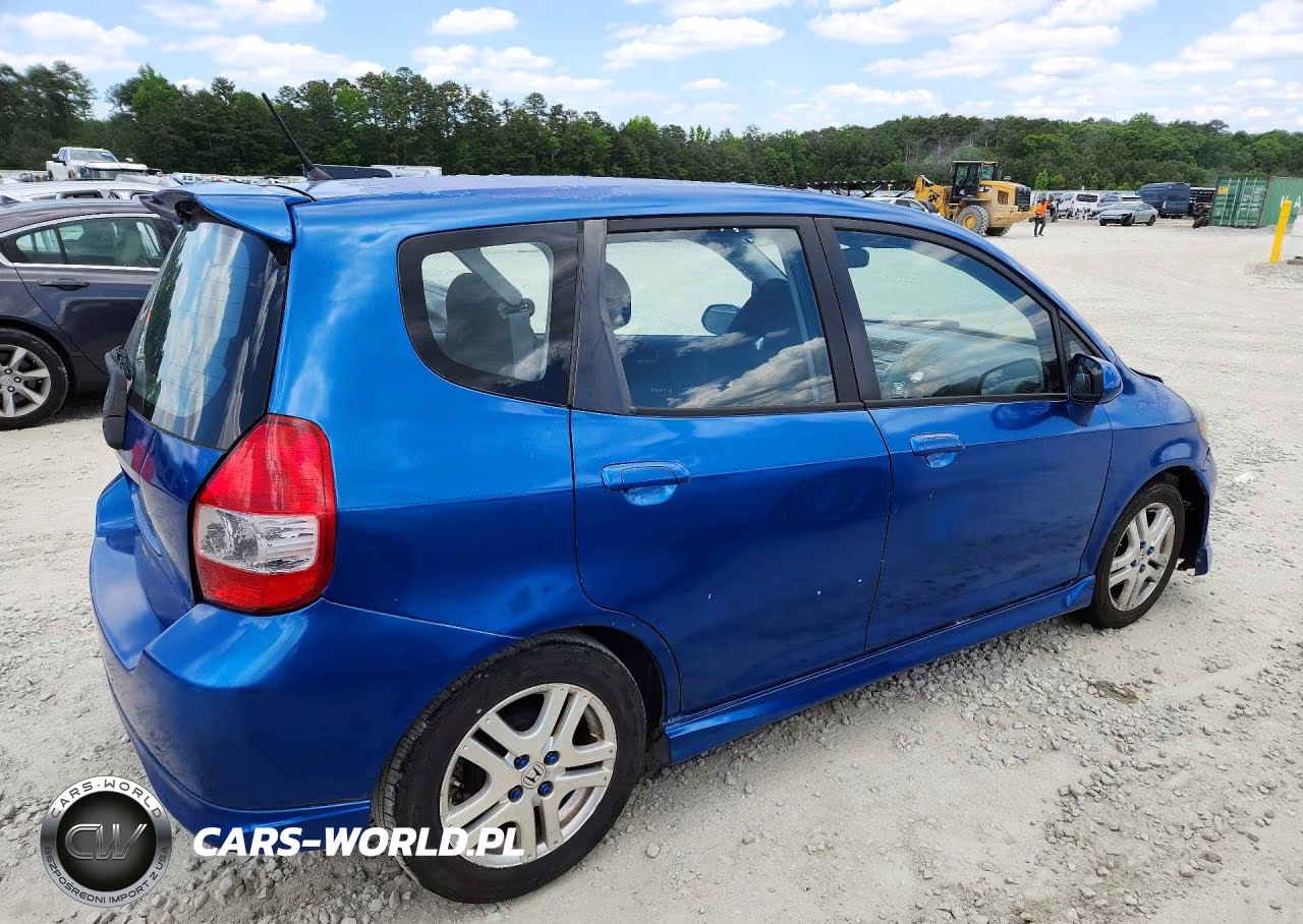 2008 Honda Fit Sport VIN:JHMGD38668S027716 - 3