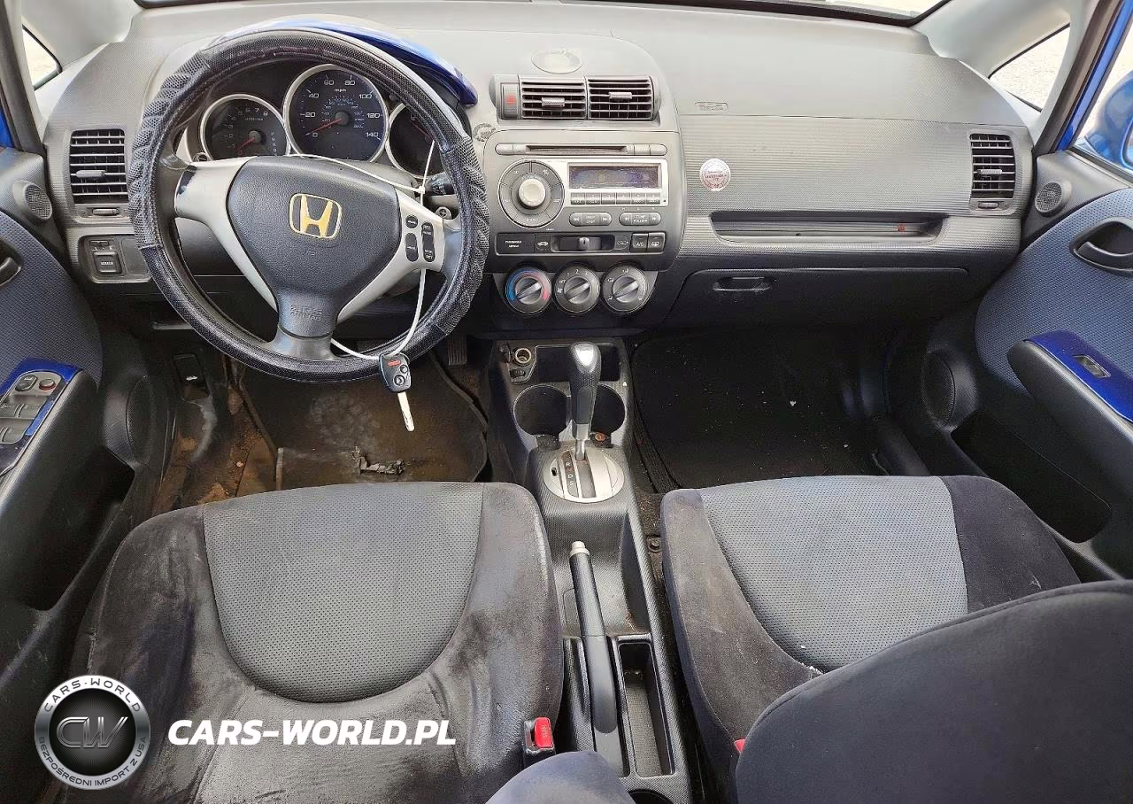 2008 Honda Fit Sport VIN:JHMGD38668S027716 - 8
