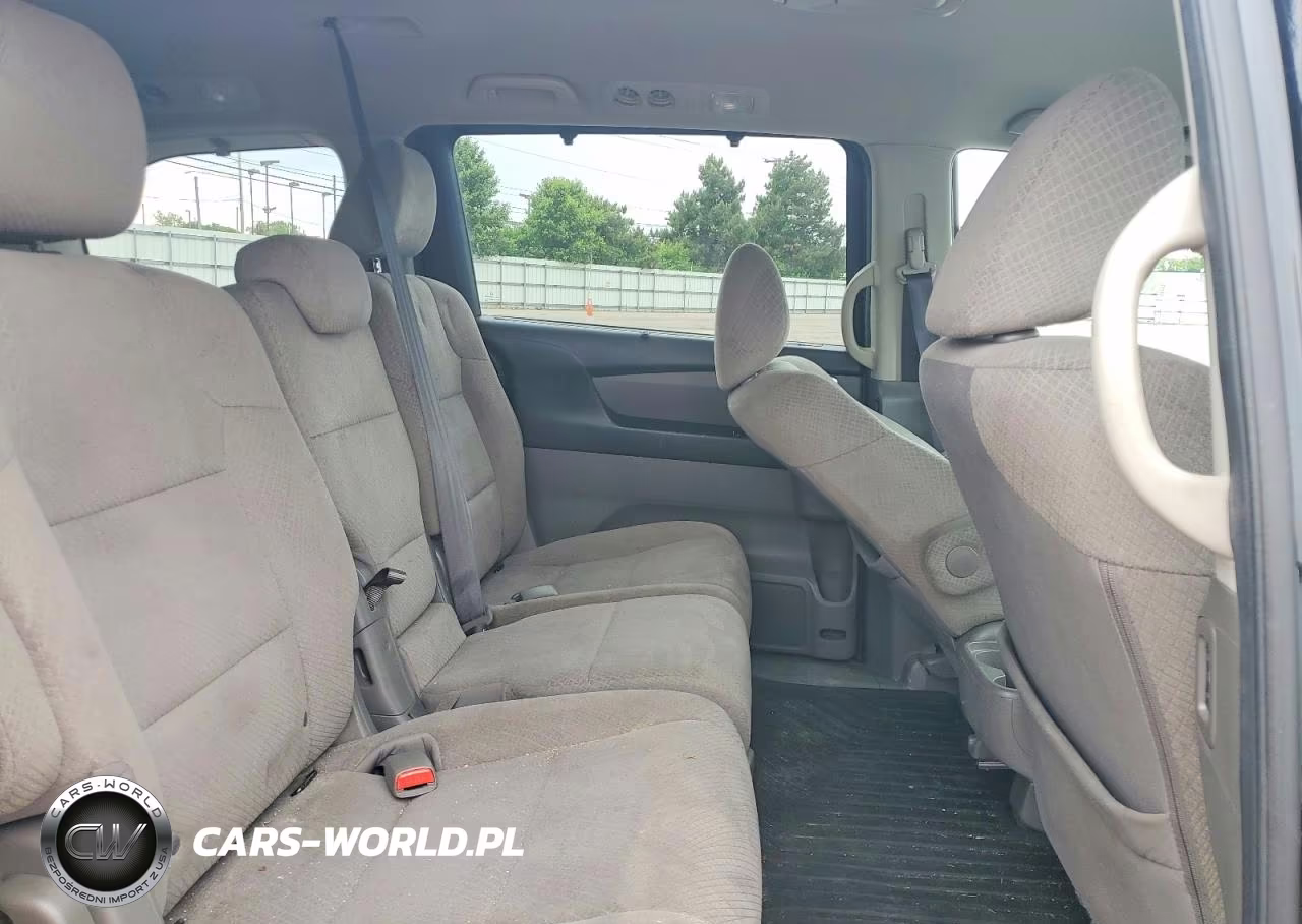 2016 Honda Odyssey Se VIN:5FNRL5H34GB116825 - 11