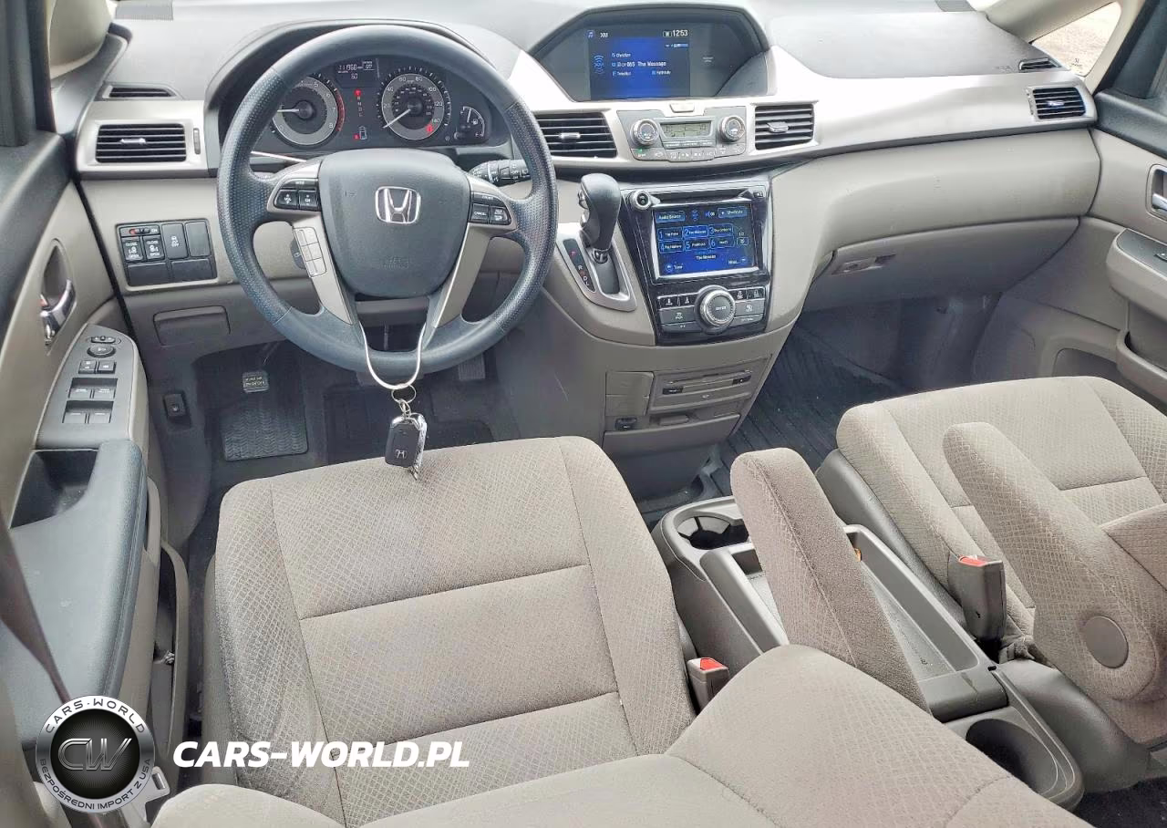 2016 Honda Odyssey Se VIN:5FNRL5H34GB116825 - 8
