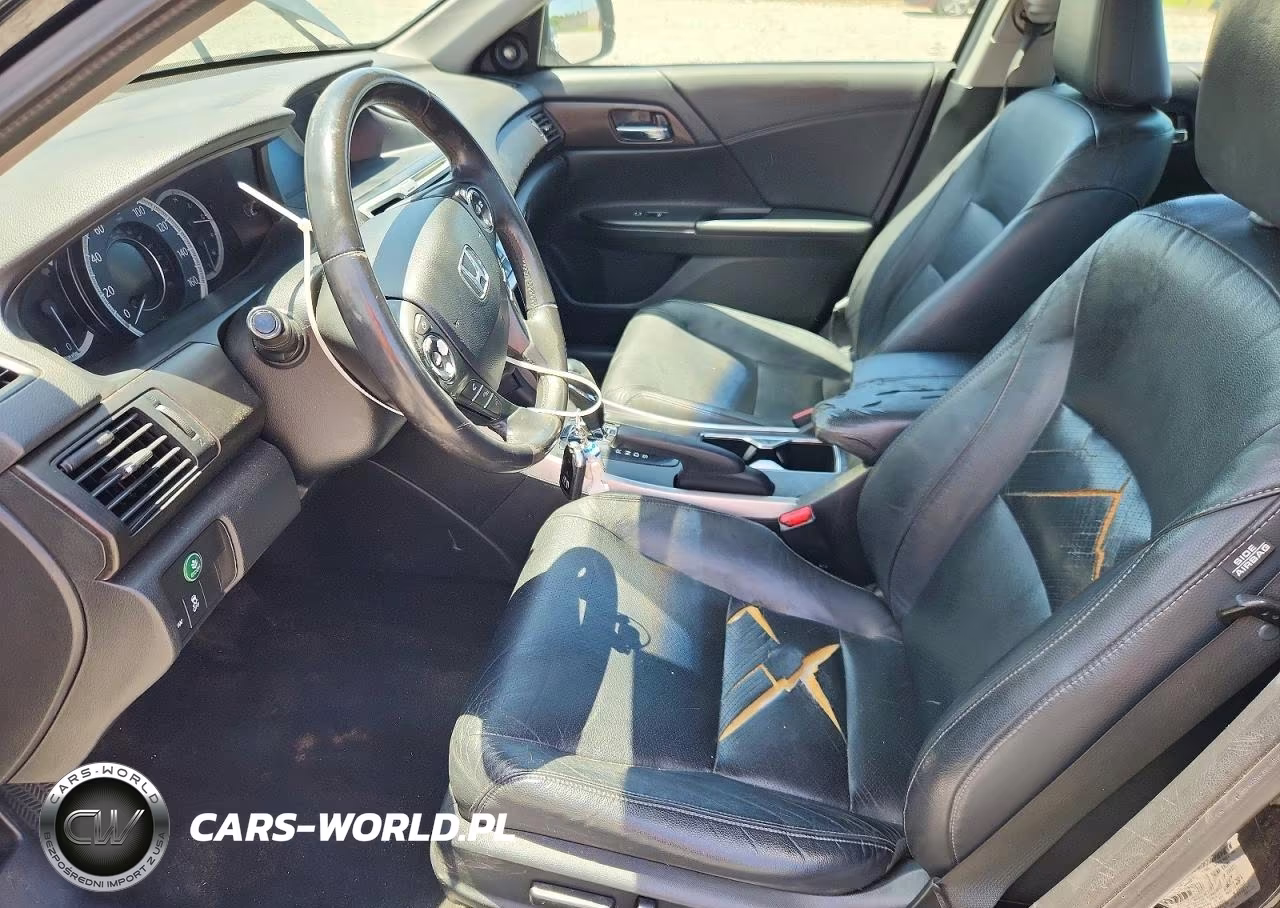 2013 Honda Accord Touring VIN:1HGCR3F97DA038241 - 7