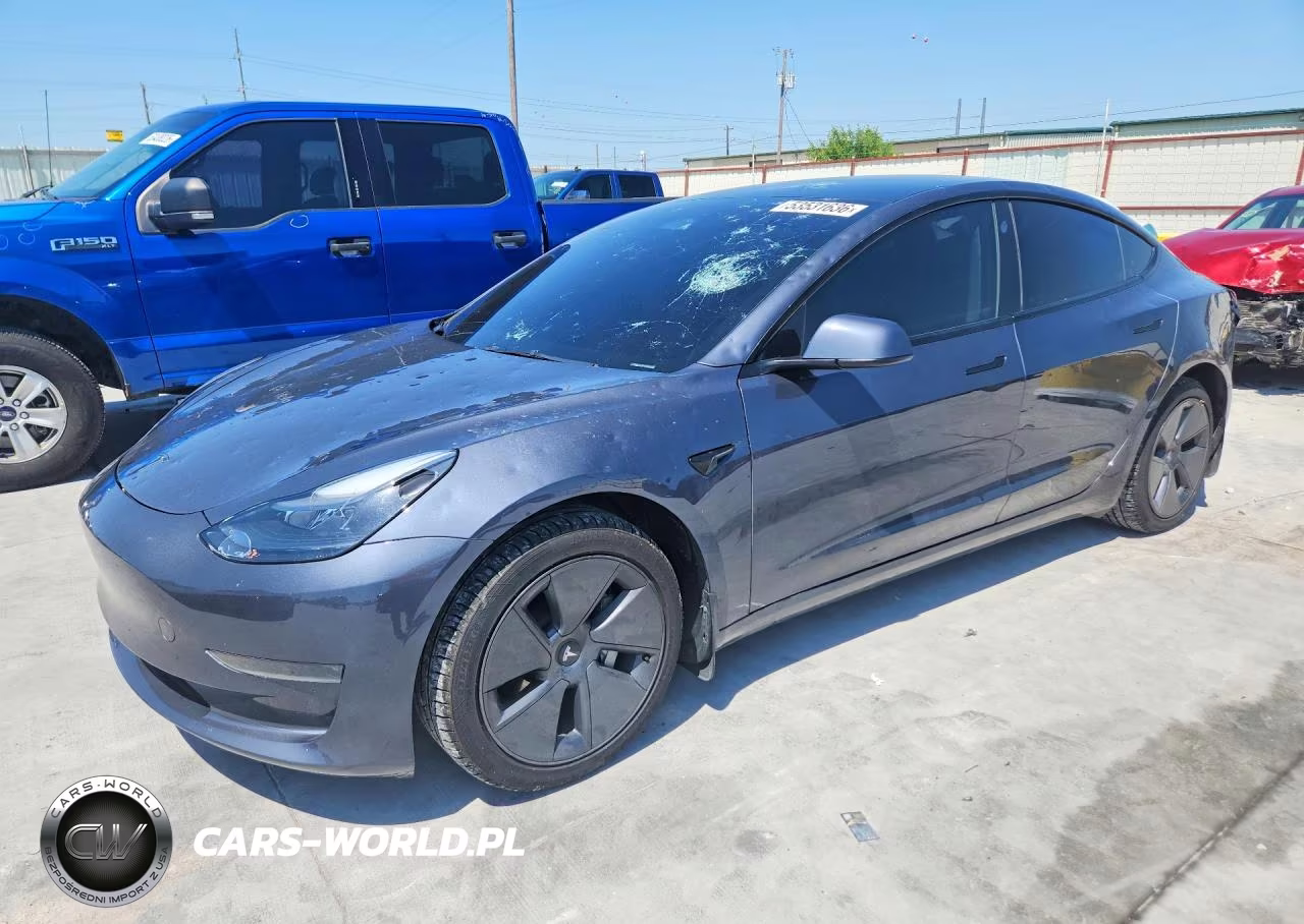 2023 Tesla Model 3 – zdjęcie 1 z 12