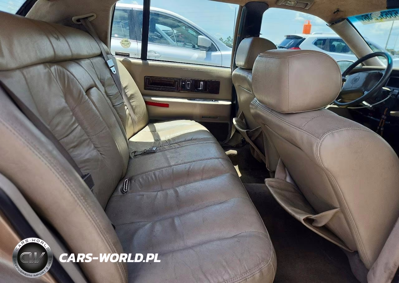 1996 Cadillac Fleetwood Base VIN:1G6DW52P8TR702447 - 10