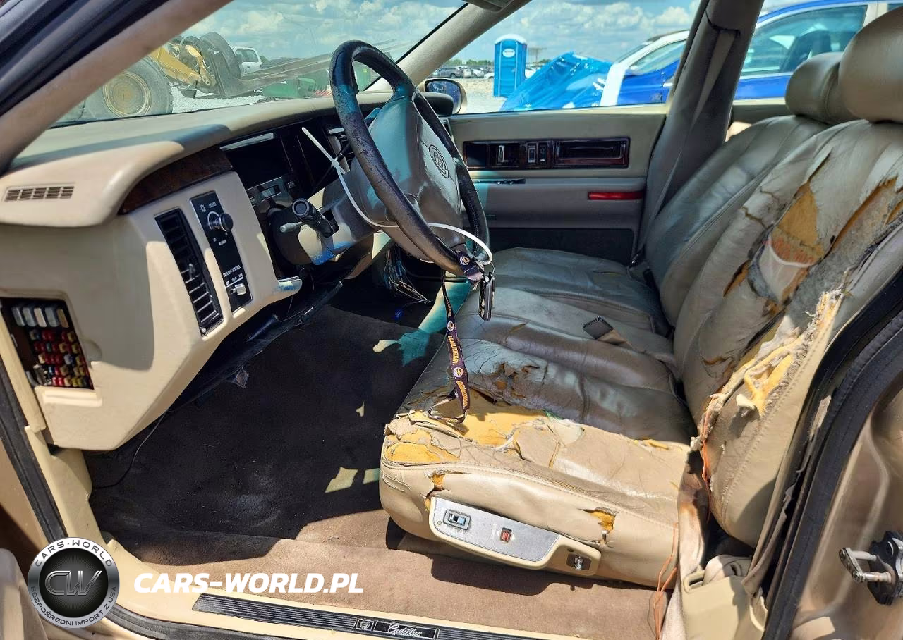 1996 Cadillac Fleetwood Base VIN:1G6DW52P8TR702447 - 7