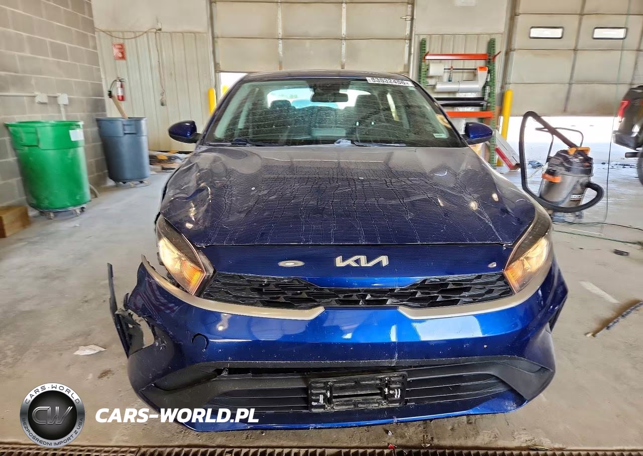 2022 Kia Forte Lxs VIN:3KPF24AD4NE453338 - 5