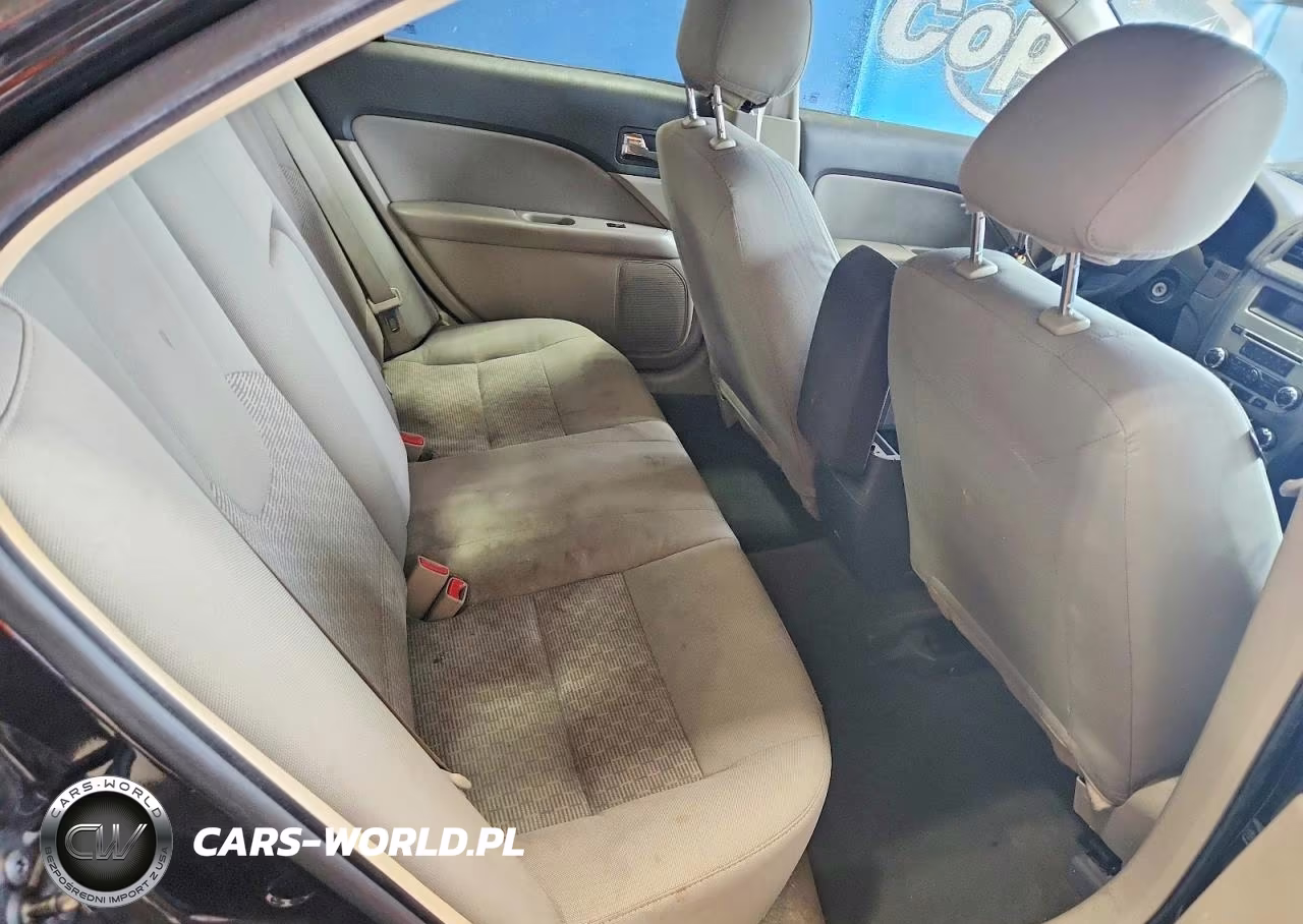 2012 Ford Fusion S VIN:3FAHP0GA8CR300019 - 10