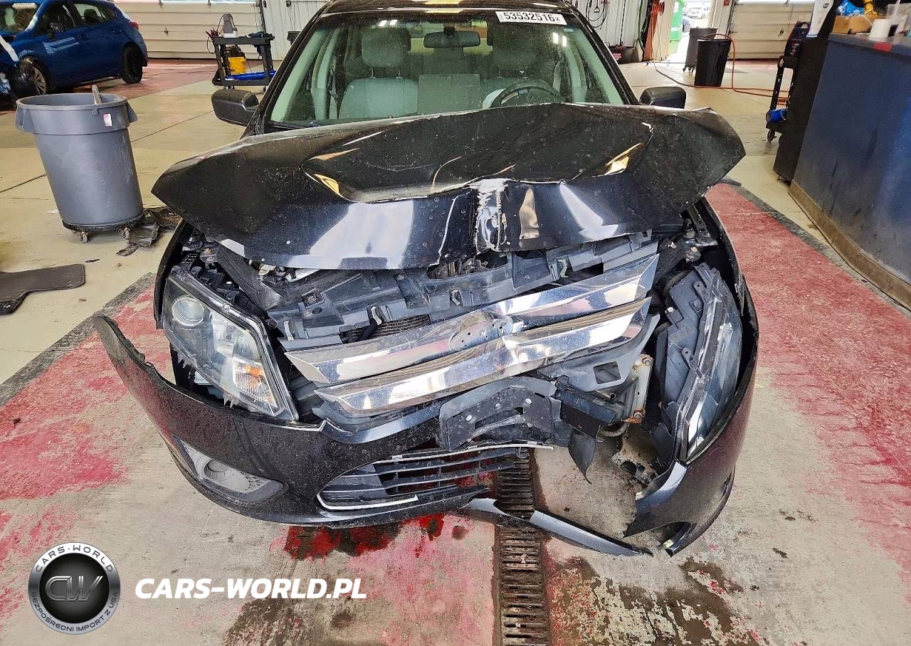 2012 Ford Fusion S VIN:3FAHP0GA8CR300019 - 11